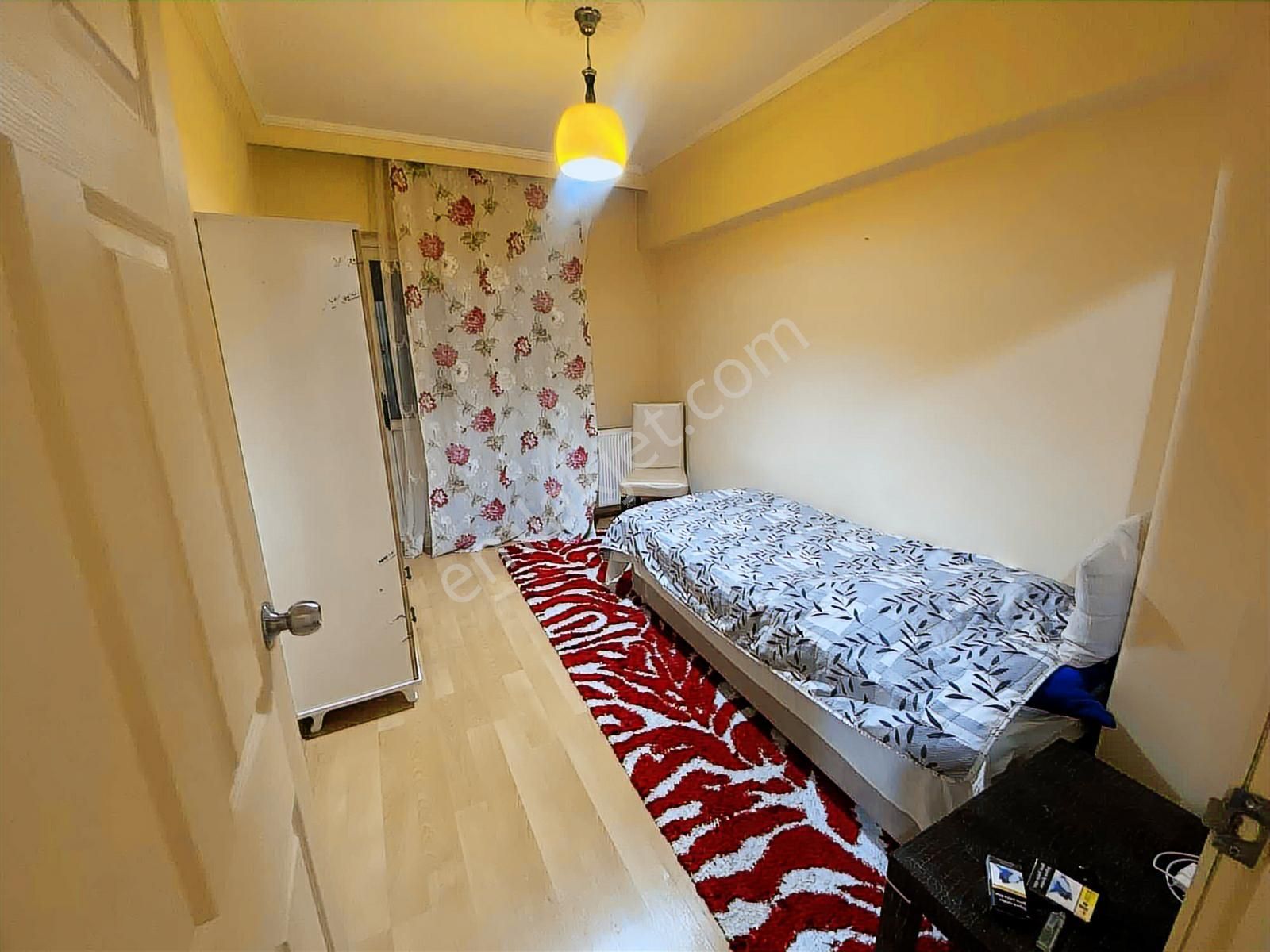 Alsancak' Da Merkezi Konum Full Eşyalı Satılık 4+1 Daire - Görsel 3