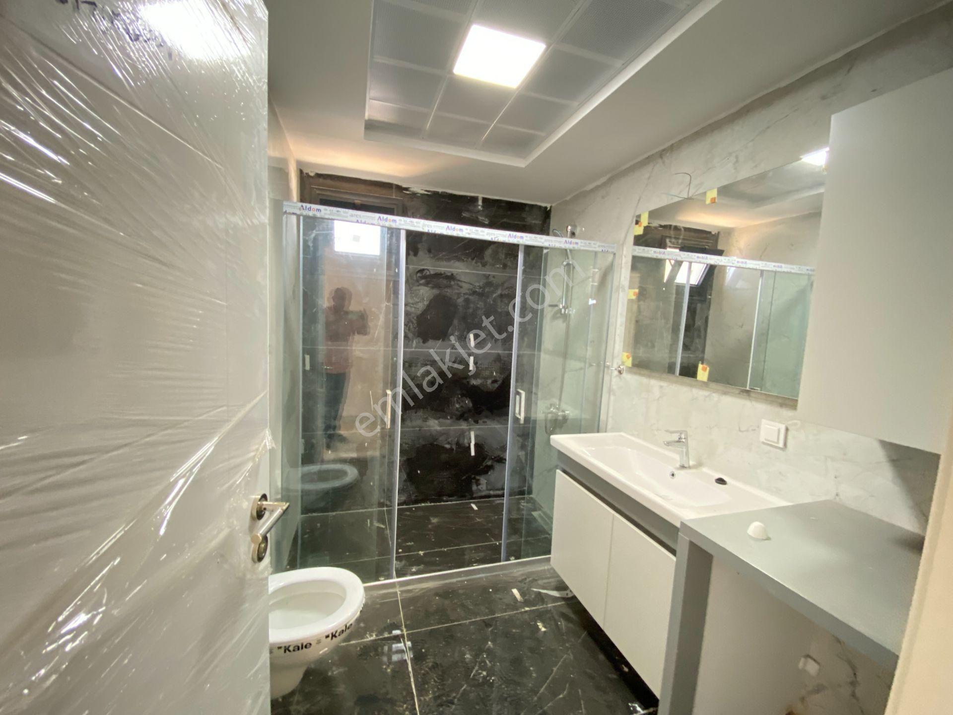 Seferihisarda Tek Mustakil Yüzme Havuzu Yerden Isıtma Lüx Satılık 4+1 Villa - Görsel 22