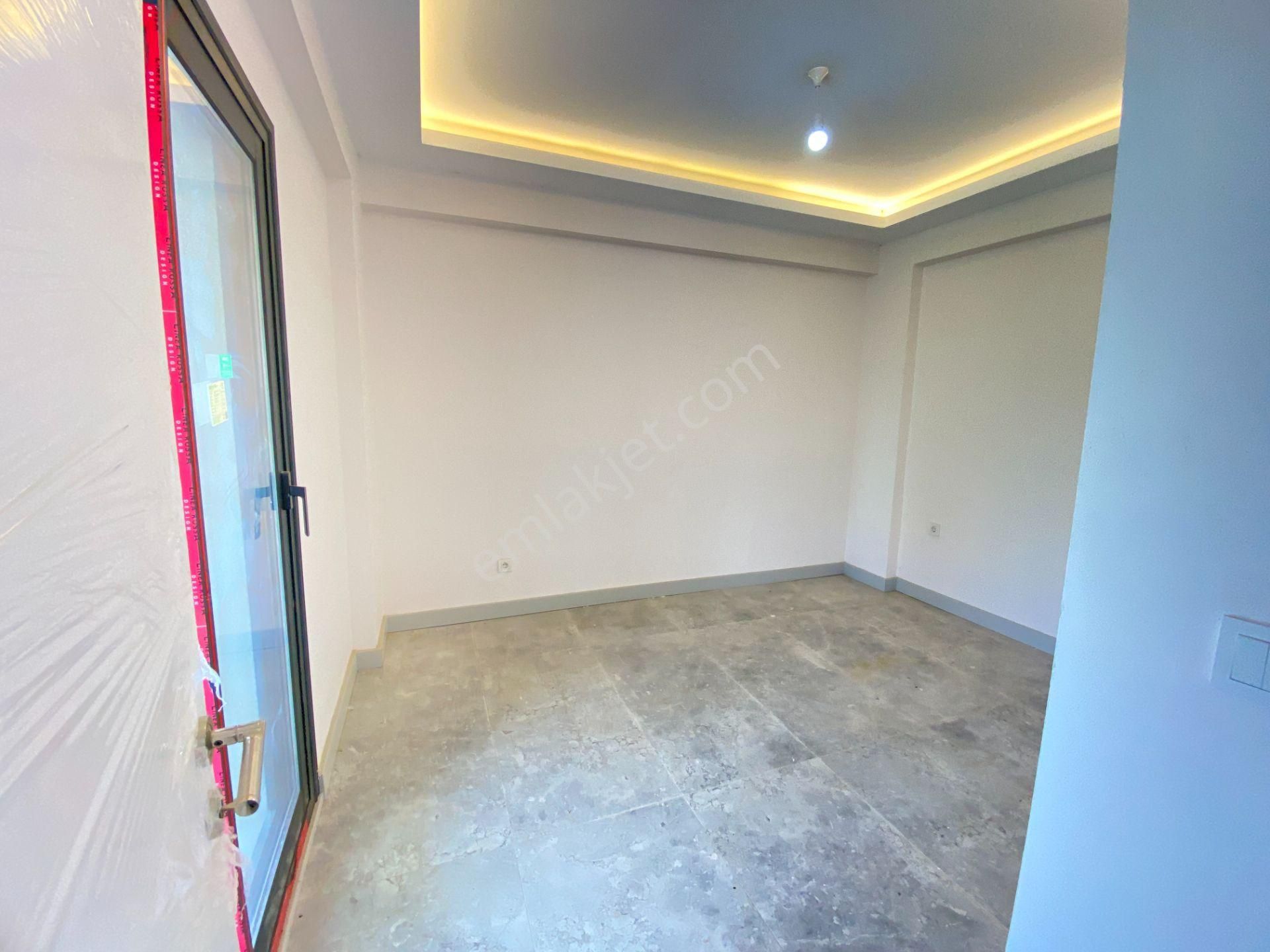 Seferihisarda Tek Mustakil Yüzme Havuzu Yerden Isıtma Lüx Satılık 4+1 Villa - Görsel 19