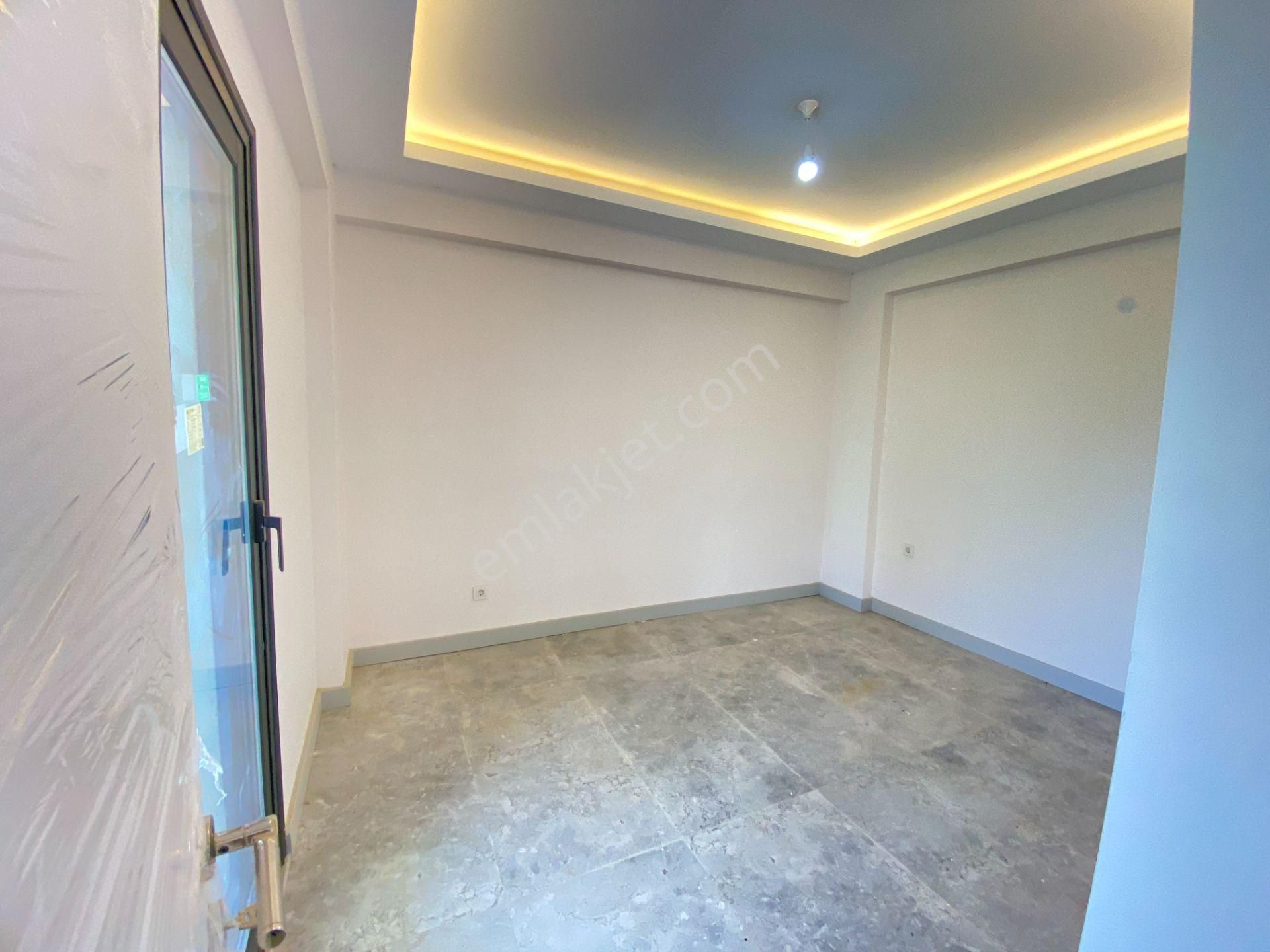 Seferihisarda Tek Mustakil Yüzme Havuzu Yerden Isıtma Lüx Satılık 4+1 Villa - Görsel 18