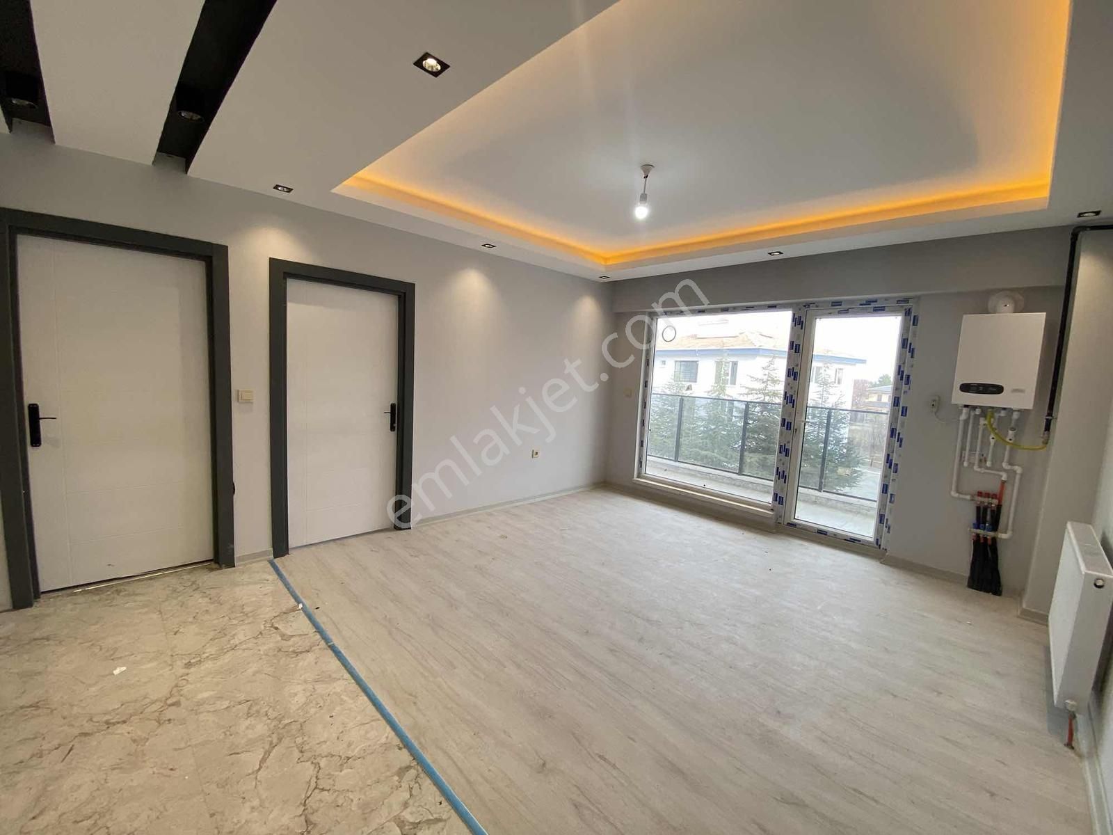 Esenboğa Merkezde Caddeye Yakın Full Yapılı Satılık Daire