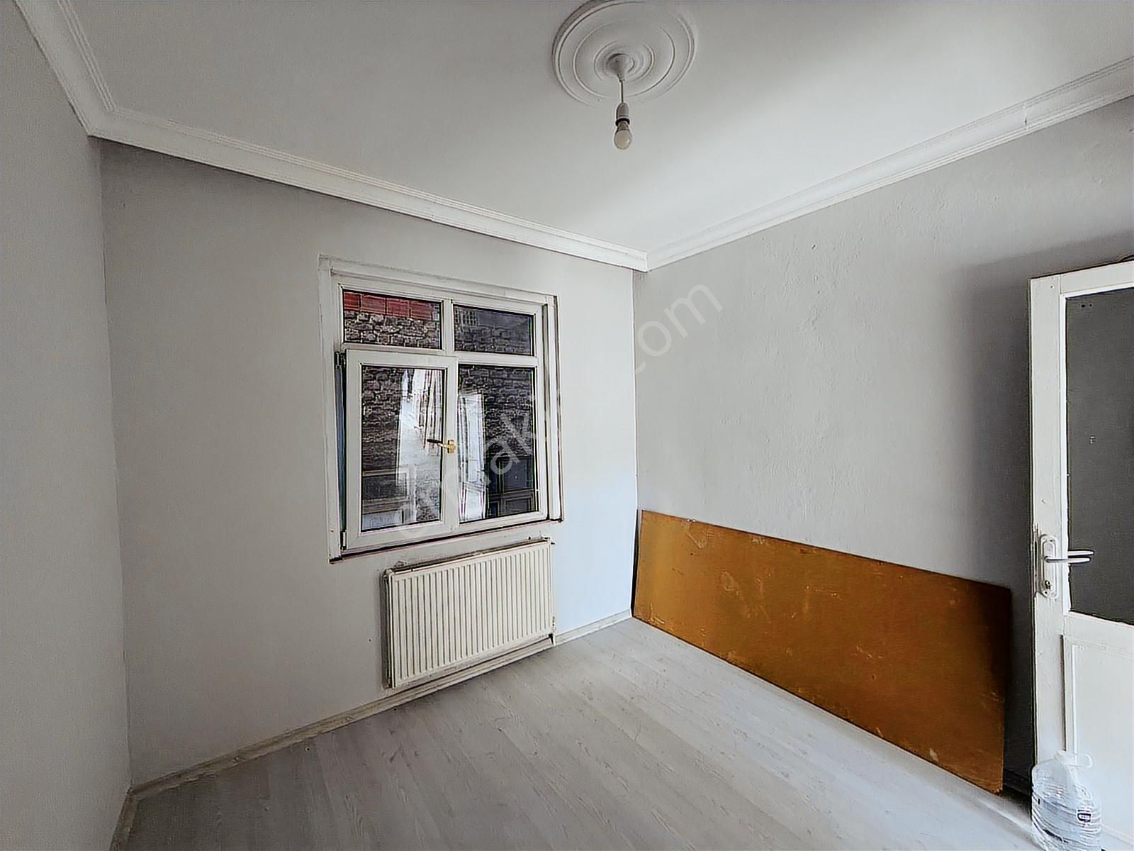 Bayrampaşa Altıntepside Yatırımlık Fırsat 2+1 Arakat Daire - Görsel 25