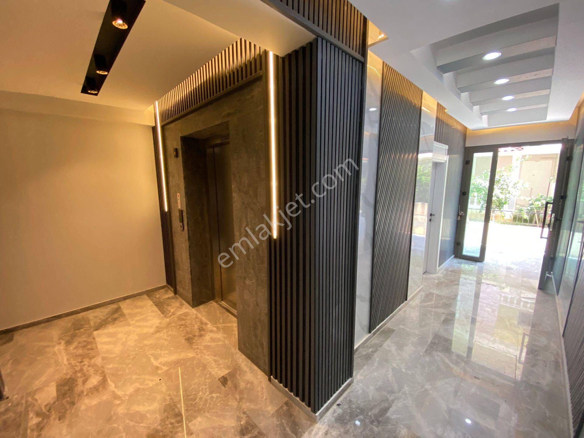 İzmir Özdere De Merkezi Konumunda Asansörlü Satılık Ultra Lüx 2+1 Daire