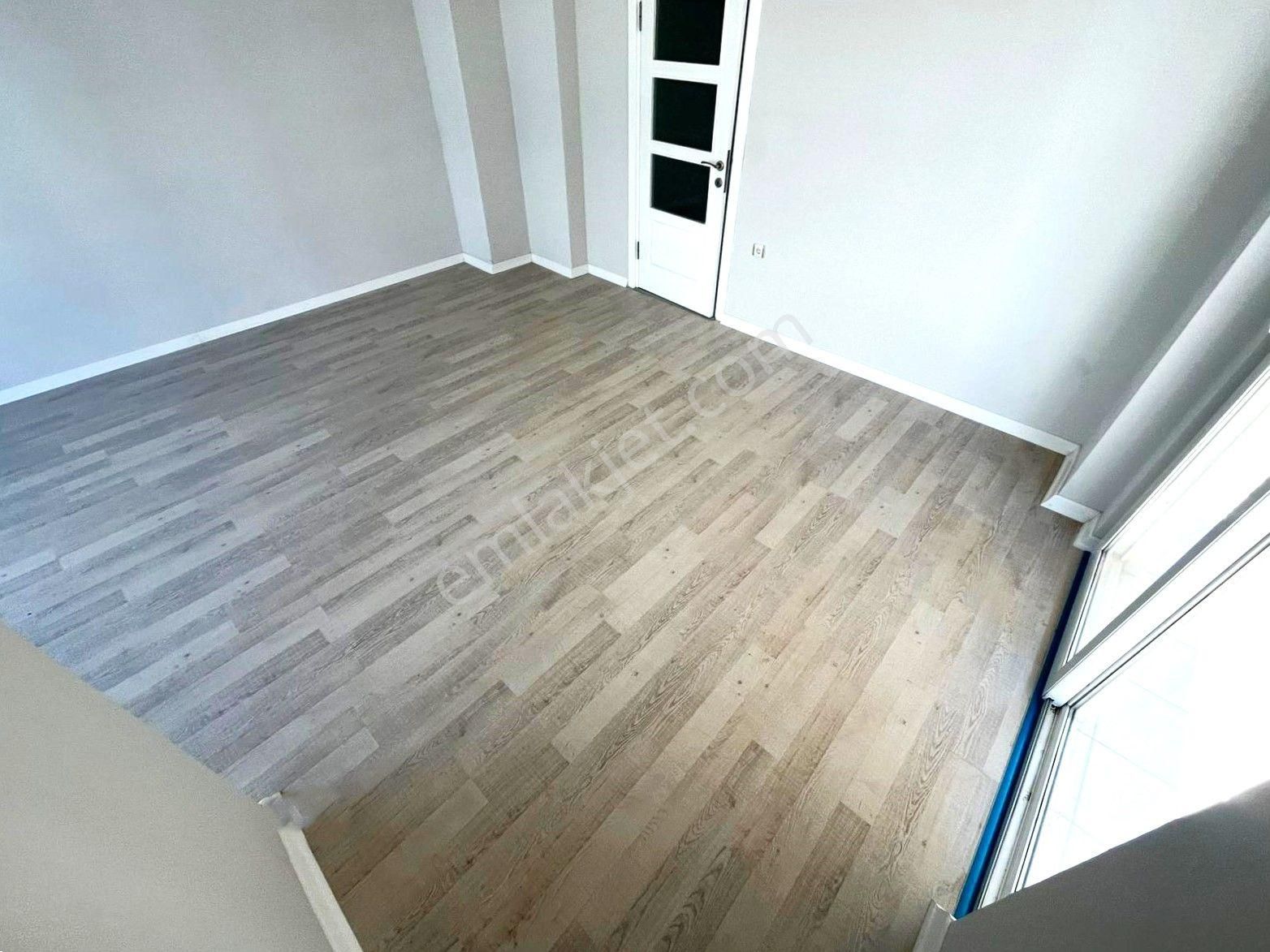 Akçay'da Aygülden Denize Yakın Deprem Etütlü Ön Cephe Ayrı Mutfak Masrafsız Fırsat 2+1 Satılık Daire - Görsel 13