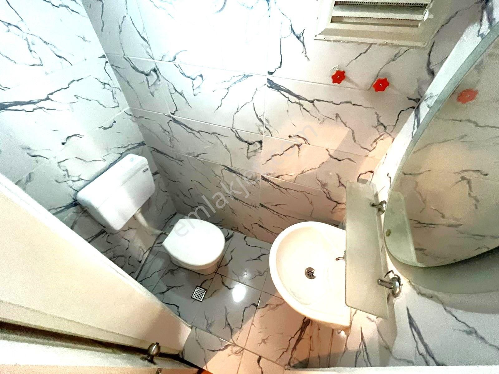 Akçay'da Aygülden Denize Çok Yakın Köşe Ön Cephe Ayrı Mutfak Geniş Balkonlu Kaçmaz 3+1 Satılık Daire - Görsel 34