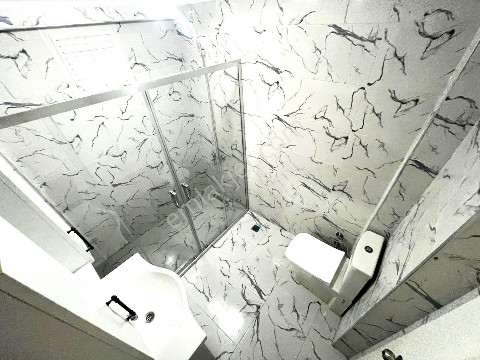 Akçay'da Aygülden Denize Çok Yakın Köşe Ön Cephe Ayrı Mutfak Geniş Balkonlu Kaçmaz 3+1 Satılık Daire - Görsel 31