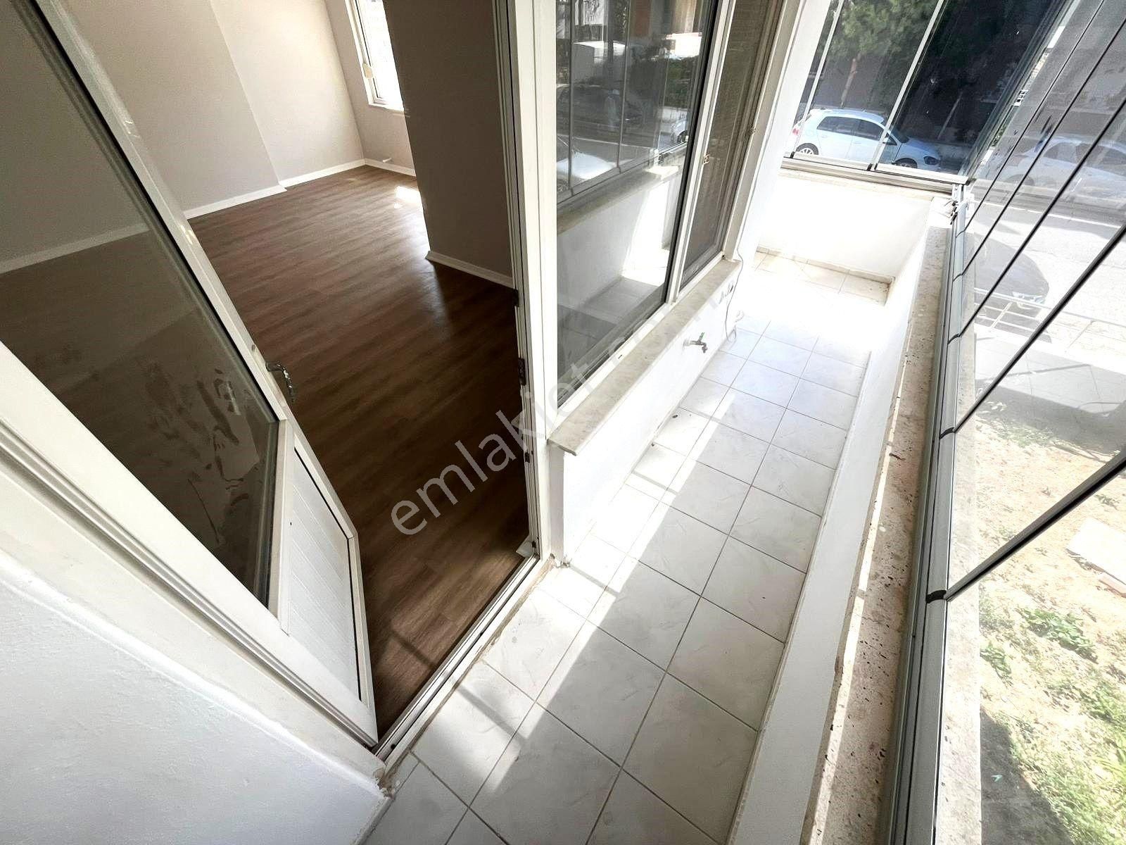 Akçay'da Aygülden Denize Çok Yakın Köşe Ön Cephe Ayrı Mutfak Geniş Balkonlu Kaçmaz 3+1 Satılık Daire - Görsel 16