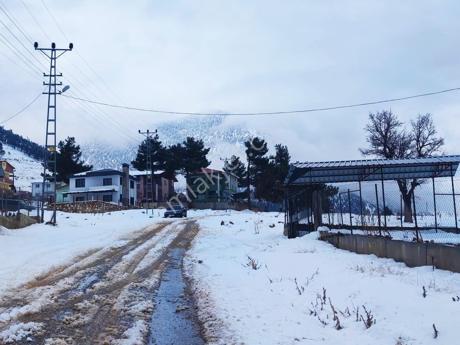 Pozantı Kar Emlak Tan Yeni Konacık Bozkırlı Mevkiinde Yaylalık 420 M2 Satılık Arsa - Görsel 13