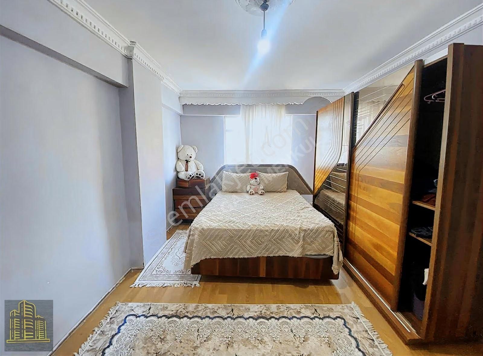 Y.beyazıt'da Merkezi Konumda İskanlı 2+1 Arakat Ön Cephe Daire - Görsel 11