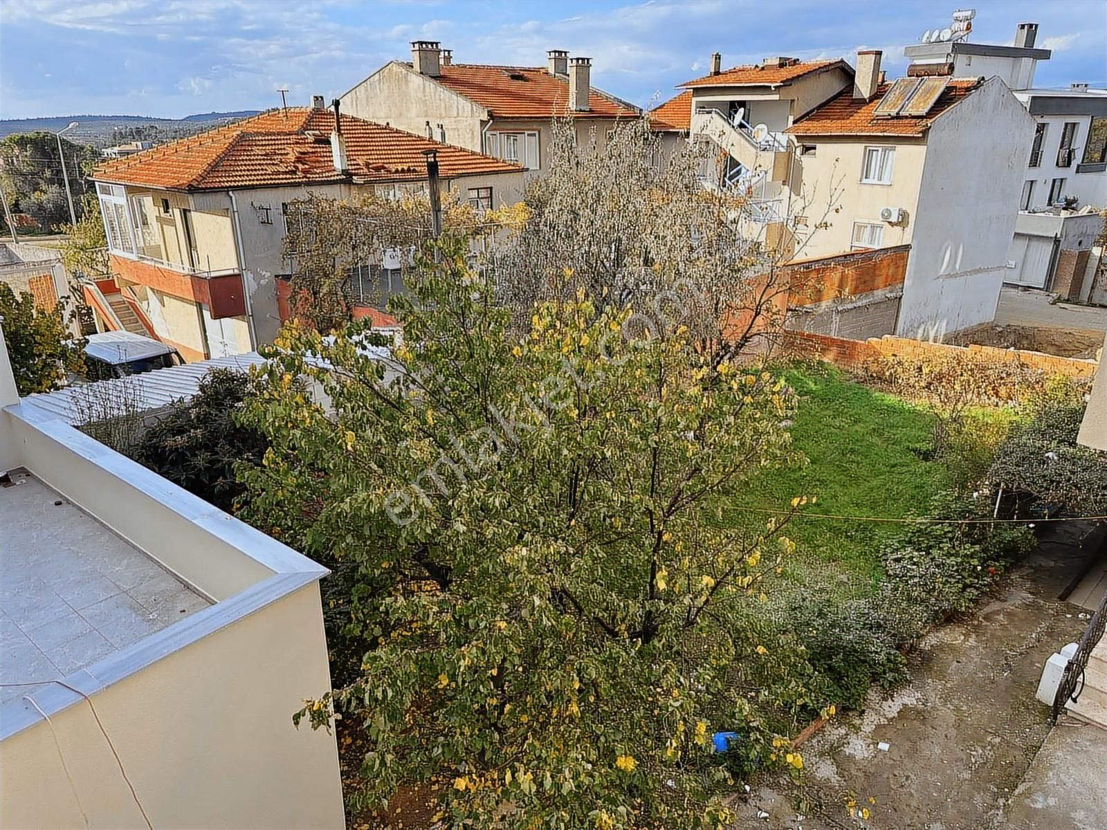 Karaağaçda Geniş Arakat Kısa Sürede Teslim 1+1 Ferah Daire - Görsel 8