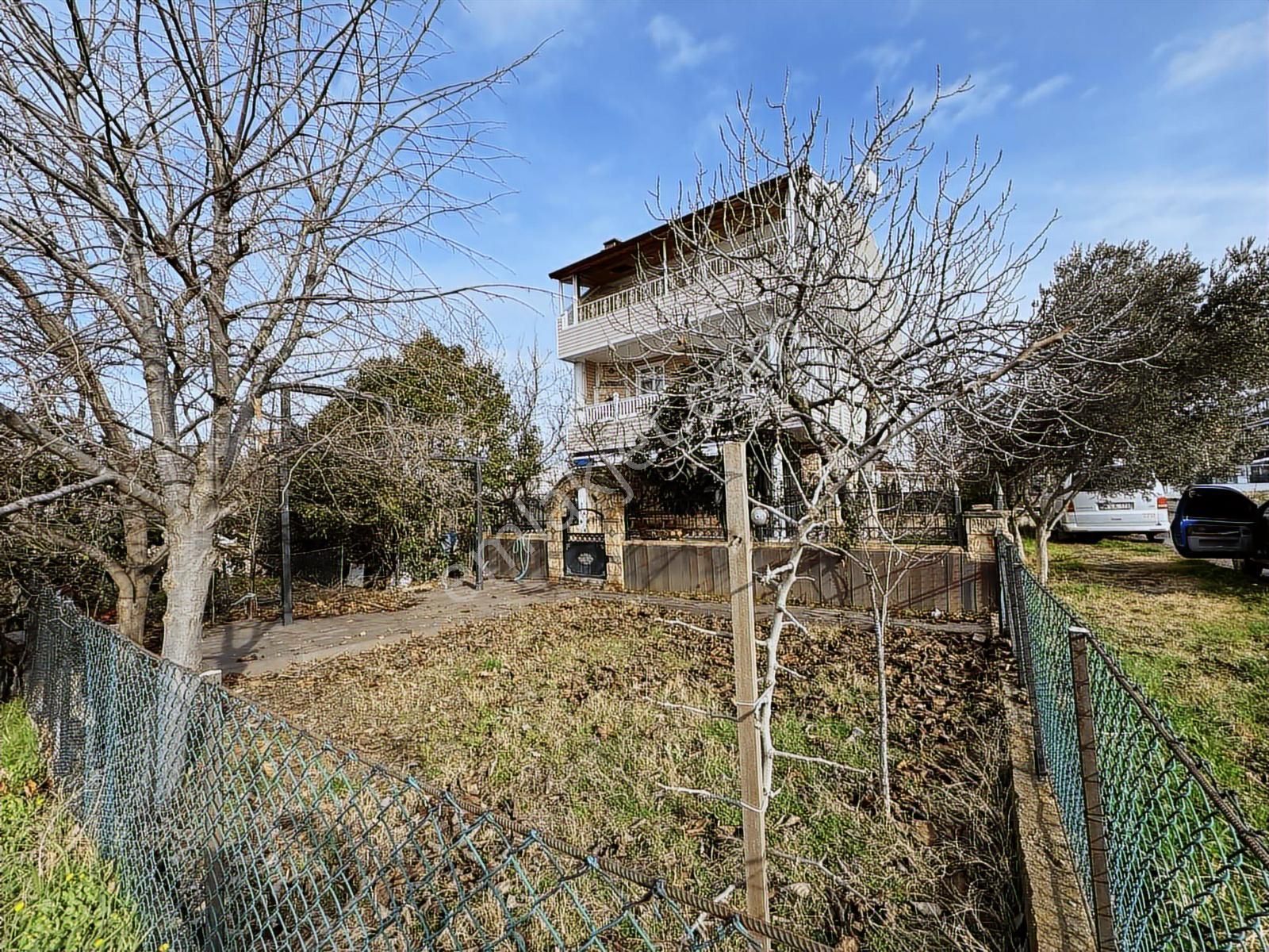 #mega Yapı# Köşebaşı Geniş Arsalı Denize 100 Metre 5+1 Villa - Görsel 12