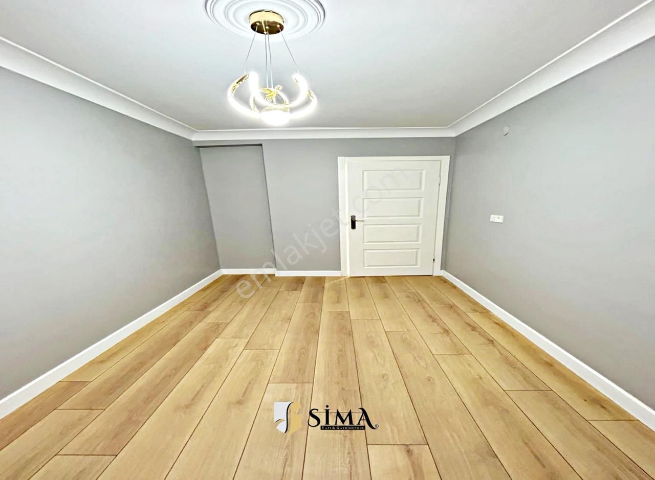 Metrobüsün Dibinde Giriş Kat Seviyesinde Dekorlu 2+1 Satılık Daire - Görsel 15