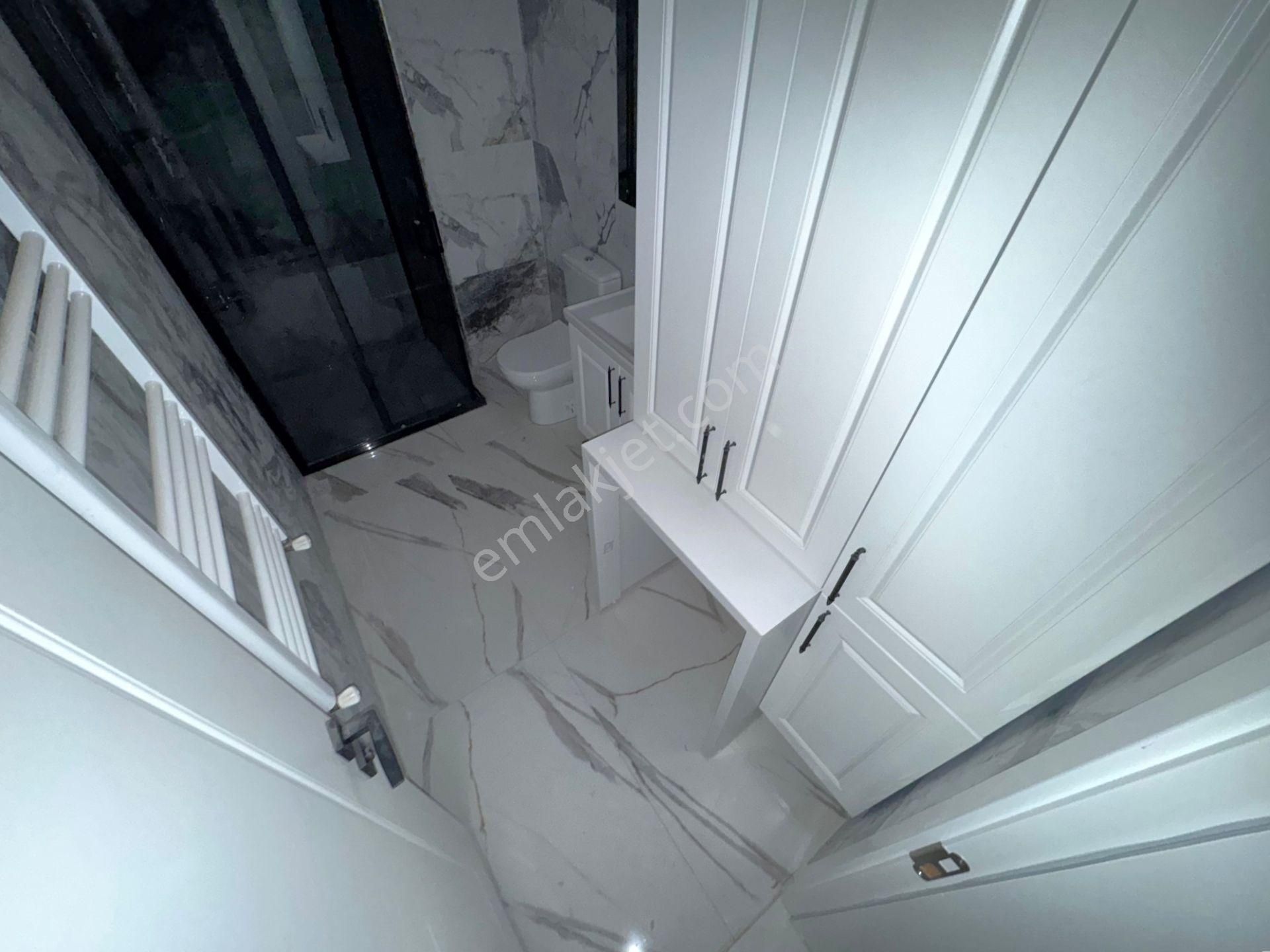 Akçay'da Aygülden Sıfır Ön Cephe Ara Kat Geniş Cam Balkonlu Ebeveyn Banyolu Fırsat 2+1 Satılık Daire - Görsel 28