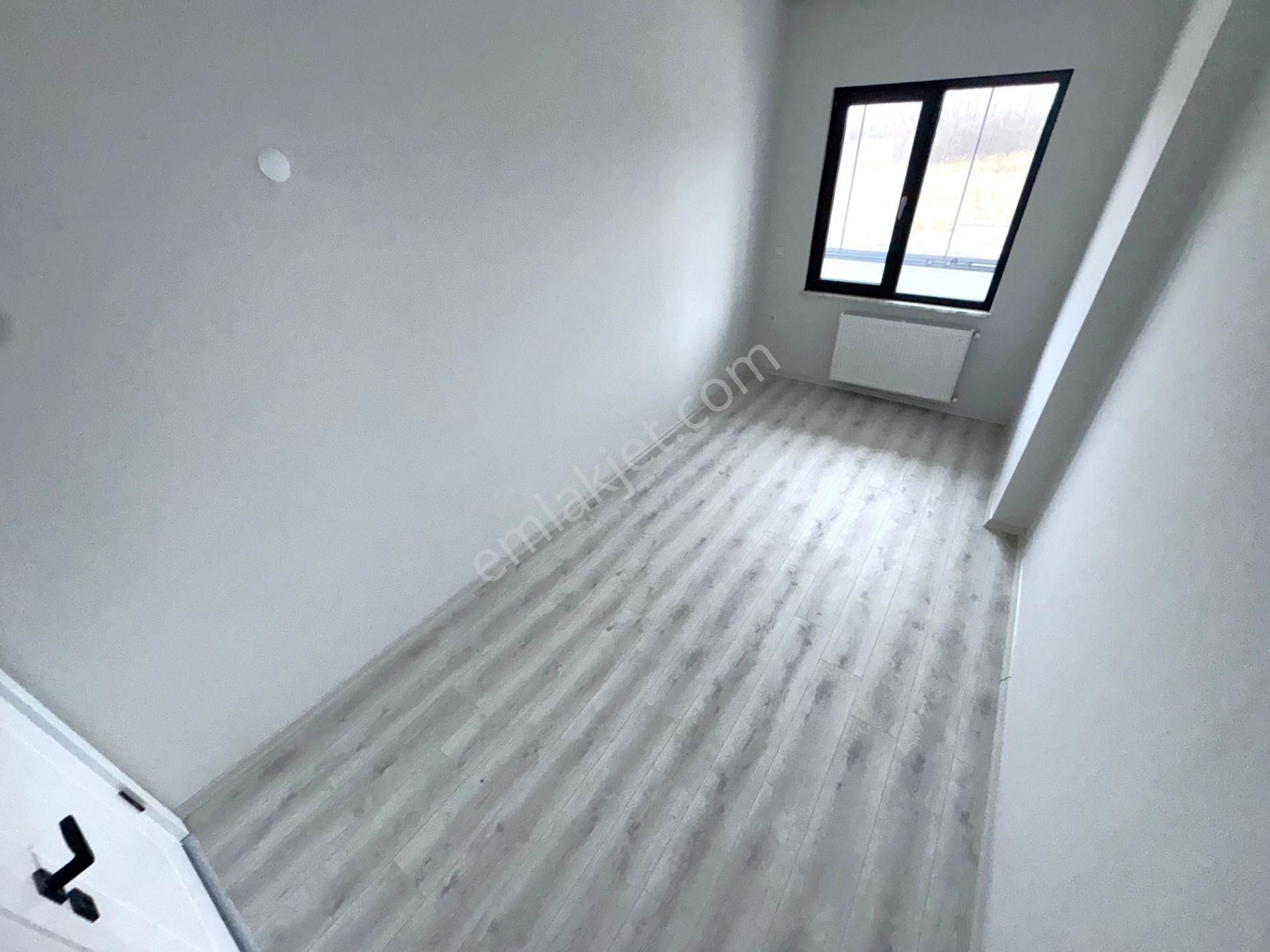 Akçay'da Aygülden Sıfır Ön Cephe Ara Kat Geniş Cam Balkonlu Ebeveyn Banyolu Fırsat 2+1 Satılık Daire - Görsel 23