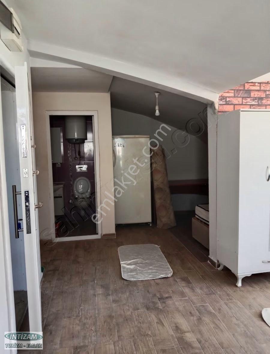 Isparta Merkez İyaşa 15 Dakika Kiralık Eşyalı Geniş 1+0 Apart - Görsel 3