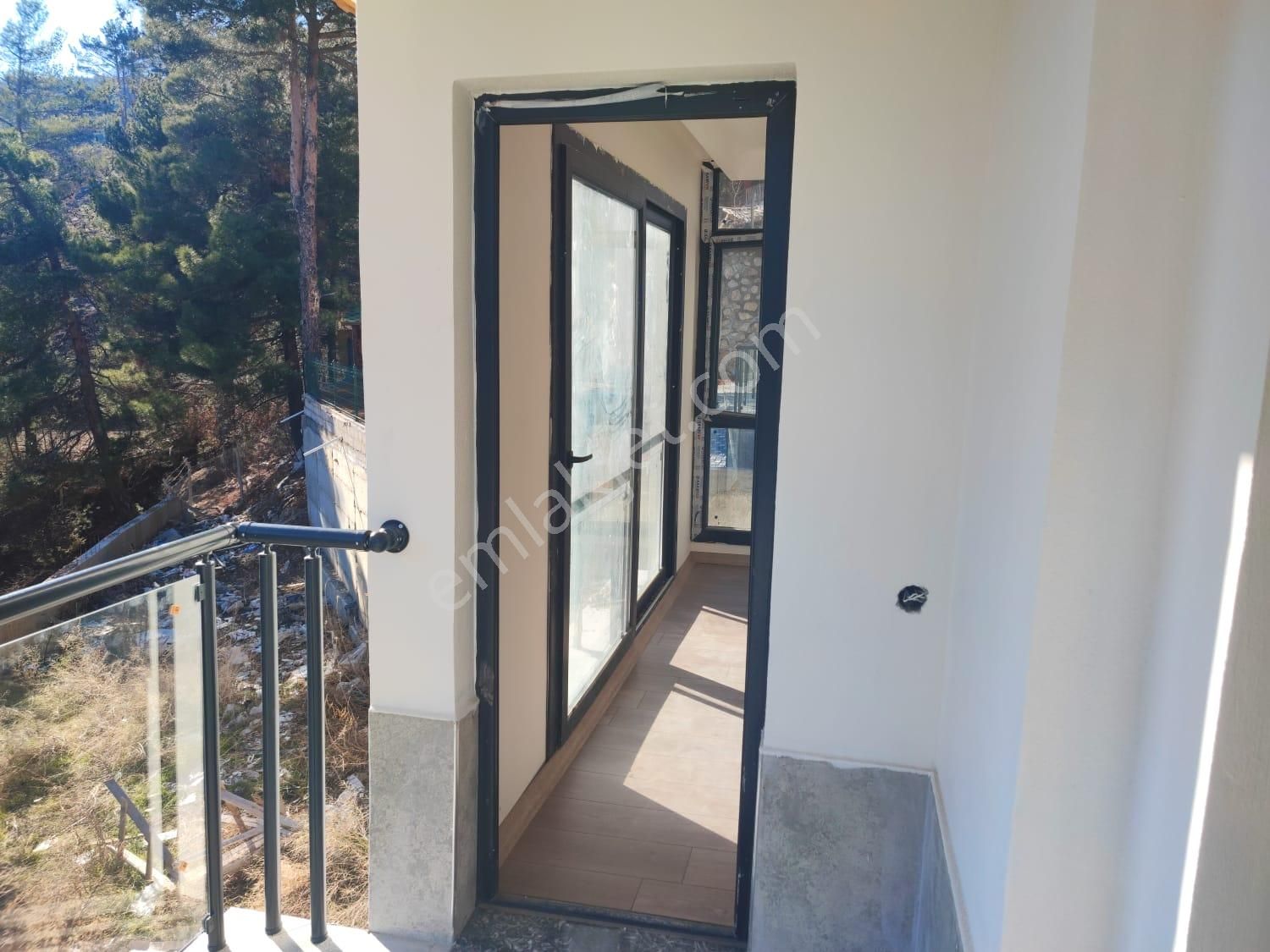 Kar Emlaktan Akçatekir Şıhlıda 5+1 Satılık Ultra Lüx Villa - Görsel 9