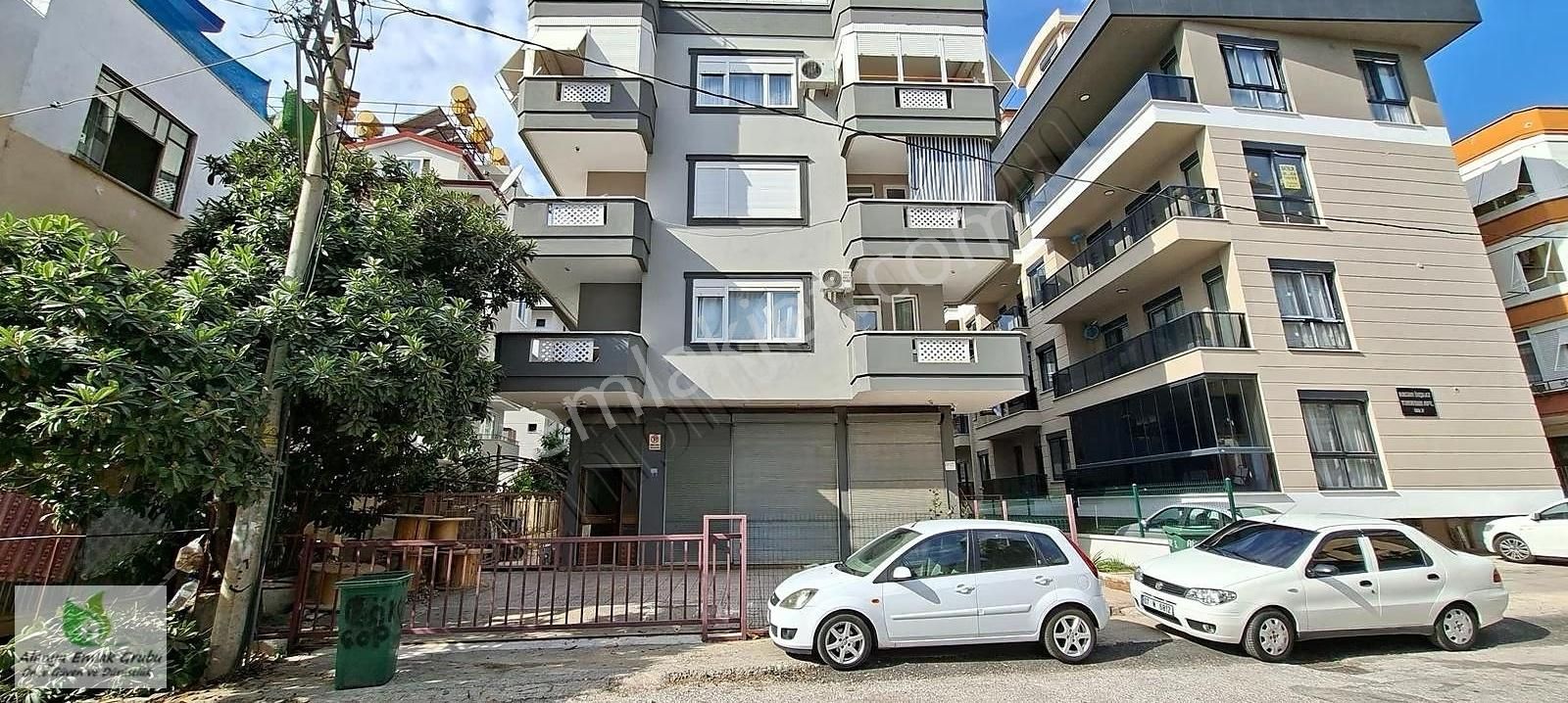 Saray Mah.hal Kavşağı Mevkii,çıtırım Pastanesinin Arka Alt Sokak