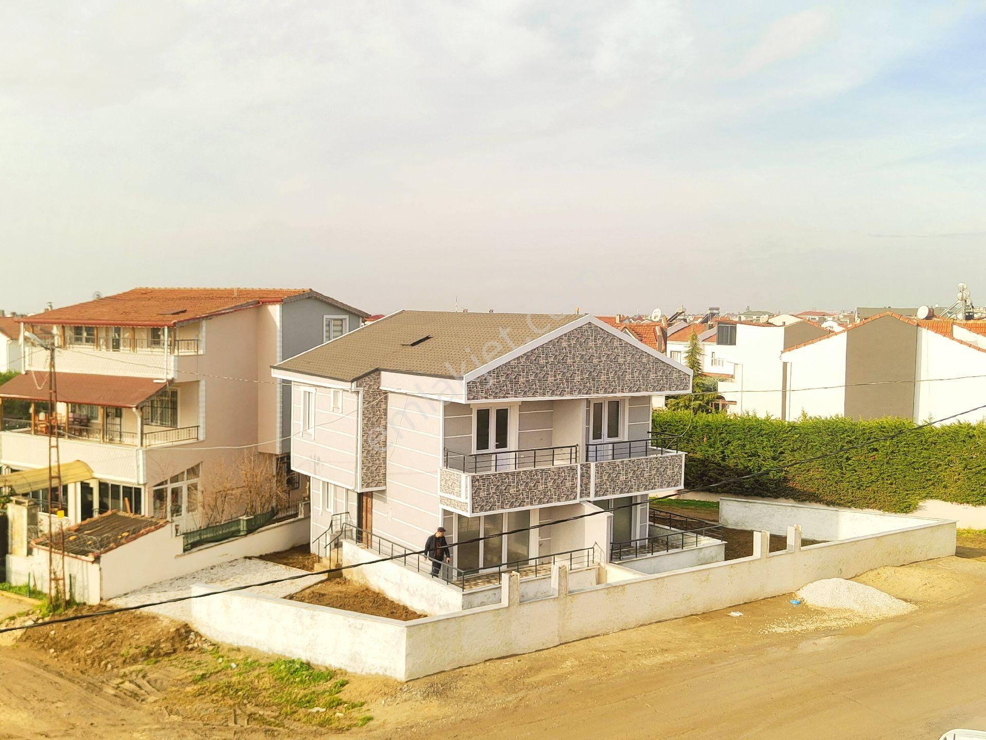 Kartallar'dan Köşe Başı Büyük Bahçeli Şirin Yazlvilla. - Görsel 29