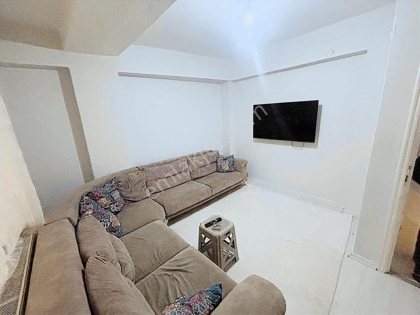 Yoldaş İnş Satılık 2+1 70 M2 Krediye Uygun Yüksek Giriş Daire