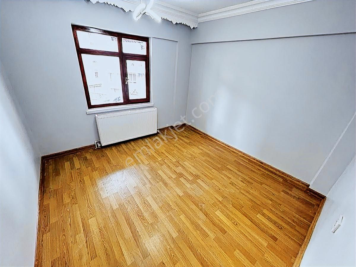 Sincan Pınarbaşı Mah'de 3+1 Salon Bağımsız 10 Yıllık Daire - Görsel 32