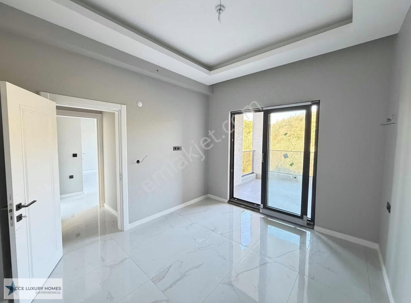 Başiskele Yuvacıkta Orman Manzaralı, Sıfır Modern Villa - Görsel 11