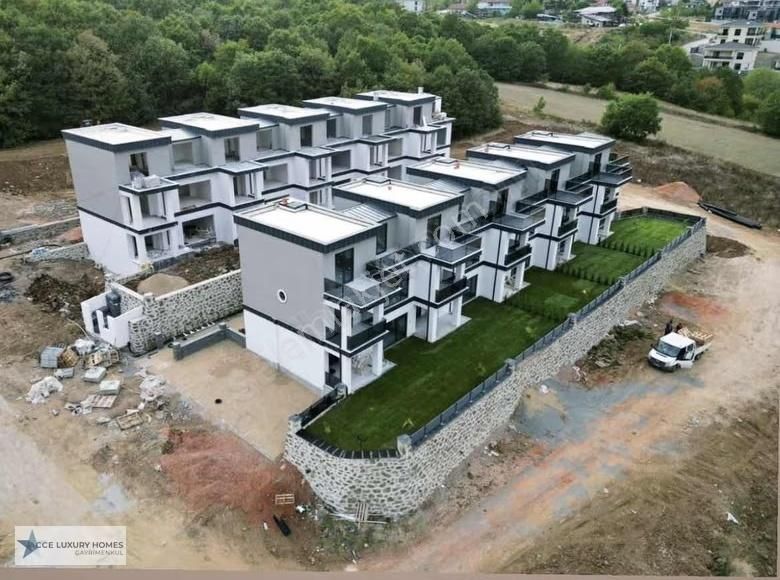 Başiskele Yuvacıkta Orman Manzaralı, Sıfır Modern Villa - Görsel 14