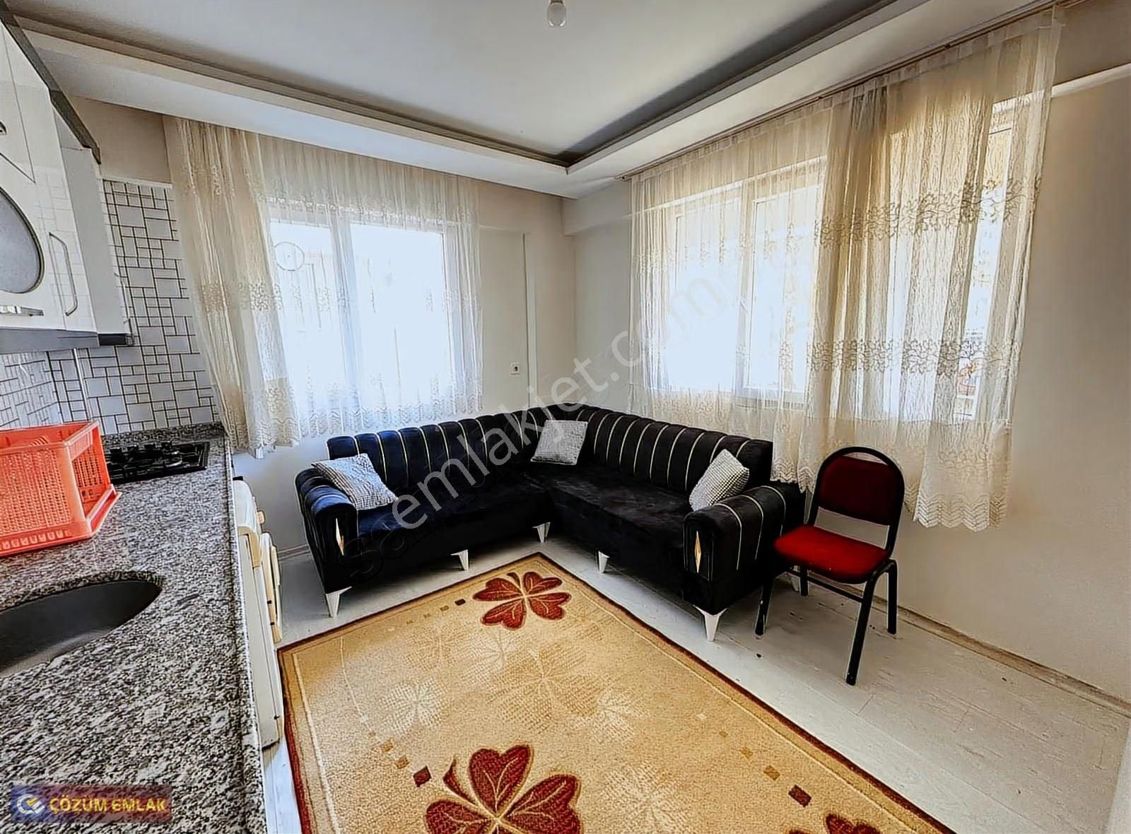Çözüm Emlak'tan İstasyon Bölgesi'nde 1+1 Eşyalı Satılık Daire - Görsel 7