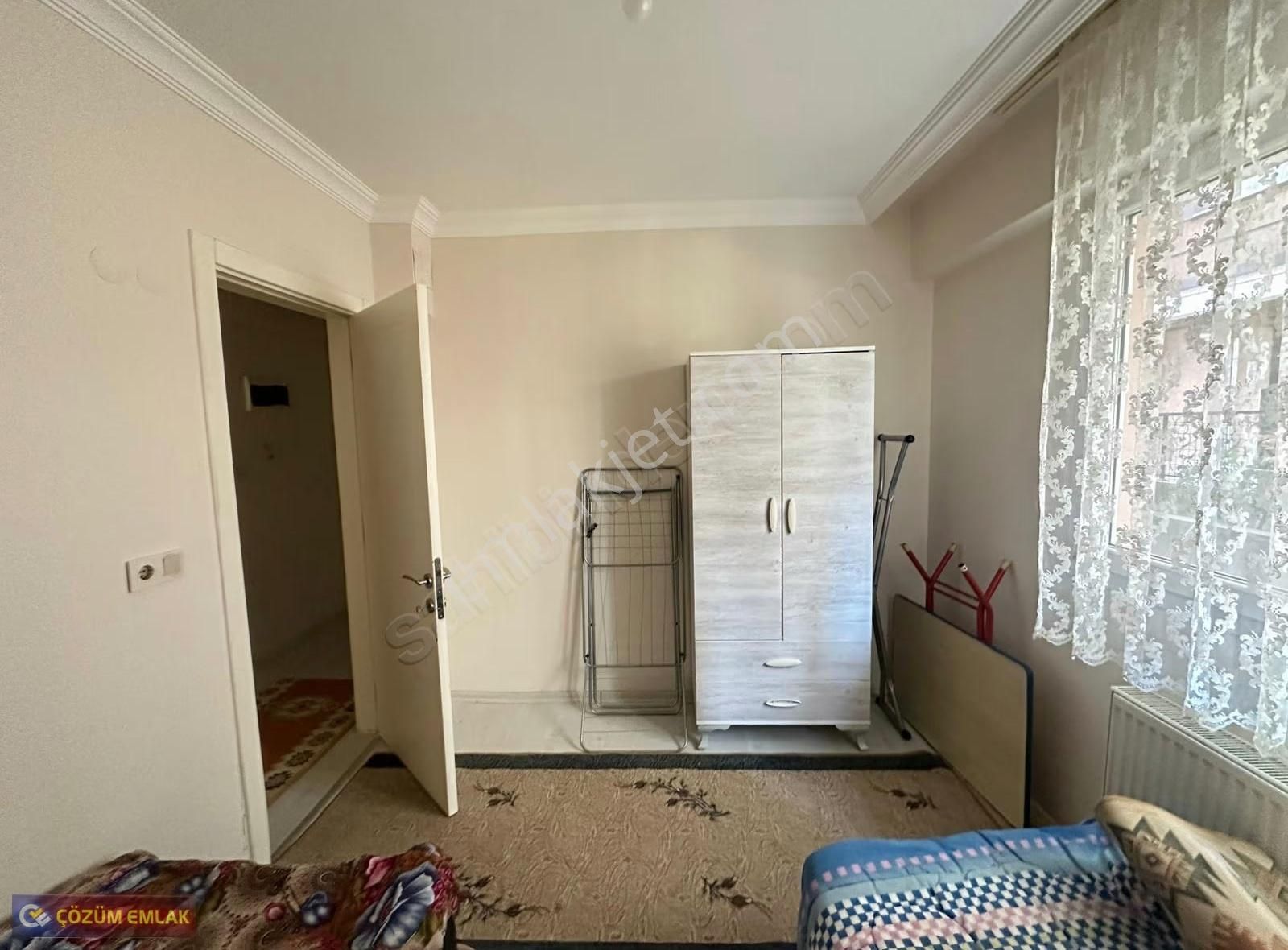 Çözüm Emlak'tan İstasyon Bölgesi'nde 1+1 Eşyalı Satılık Daire - Görsel 9