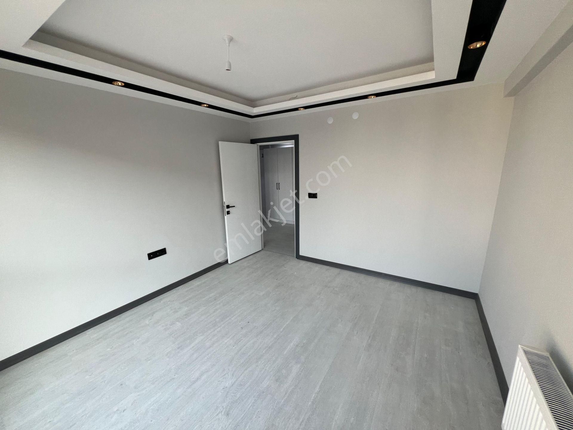 🎇🏡 Geniş Kullanımlı Satılık 3+1 Daire! • 130 M2 • 3. Kat • Kapalı Cam Balkonlu 🌞🎇 (d267) - Görsel 19