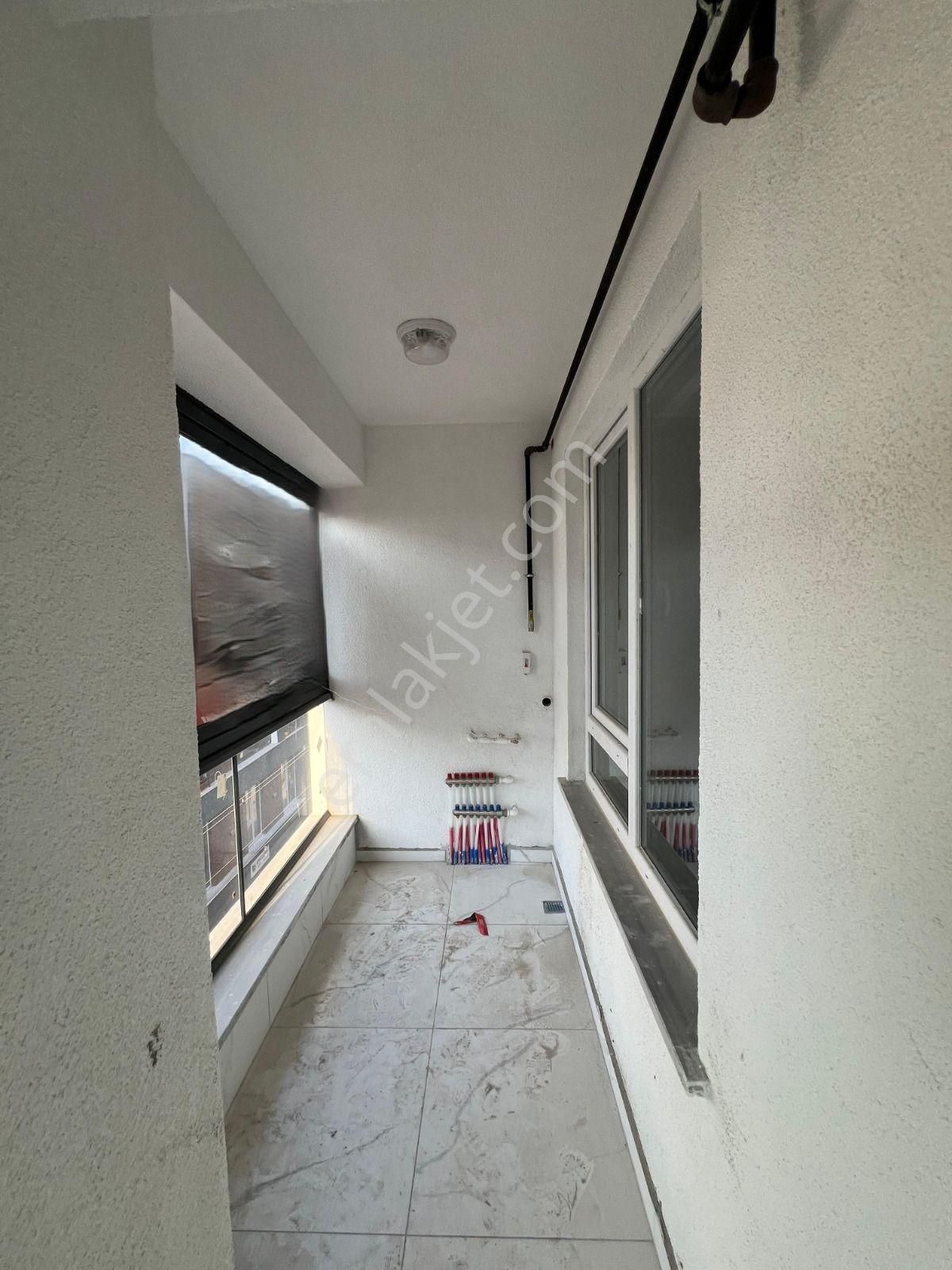 🎇🏡 Geniş Kullanımlı Satılık 3+1 Daire! • 130 M2 • 3. Kat • Kapalı Cam Balkonlu 🌞🎇 (d267) - Görsel 3