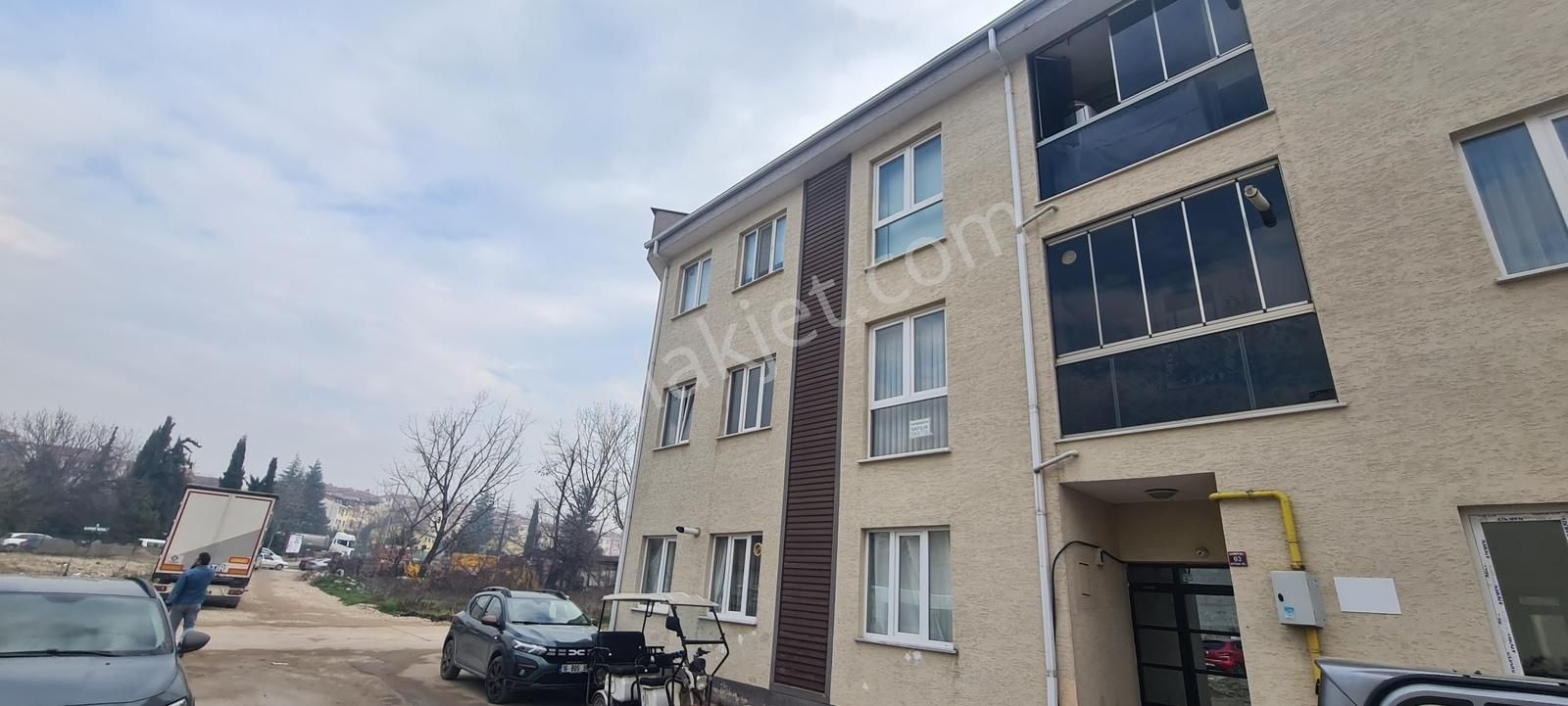 İnegöl Alanyurt Merkez De Satılık Ara Kat Daire - Görsel 17