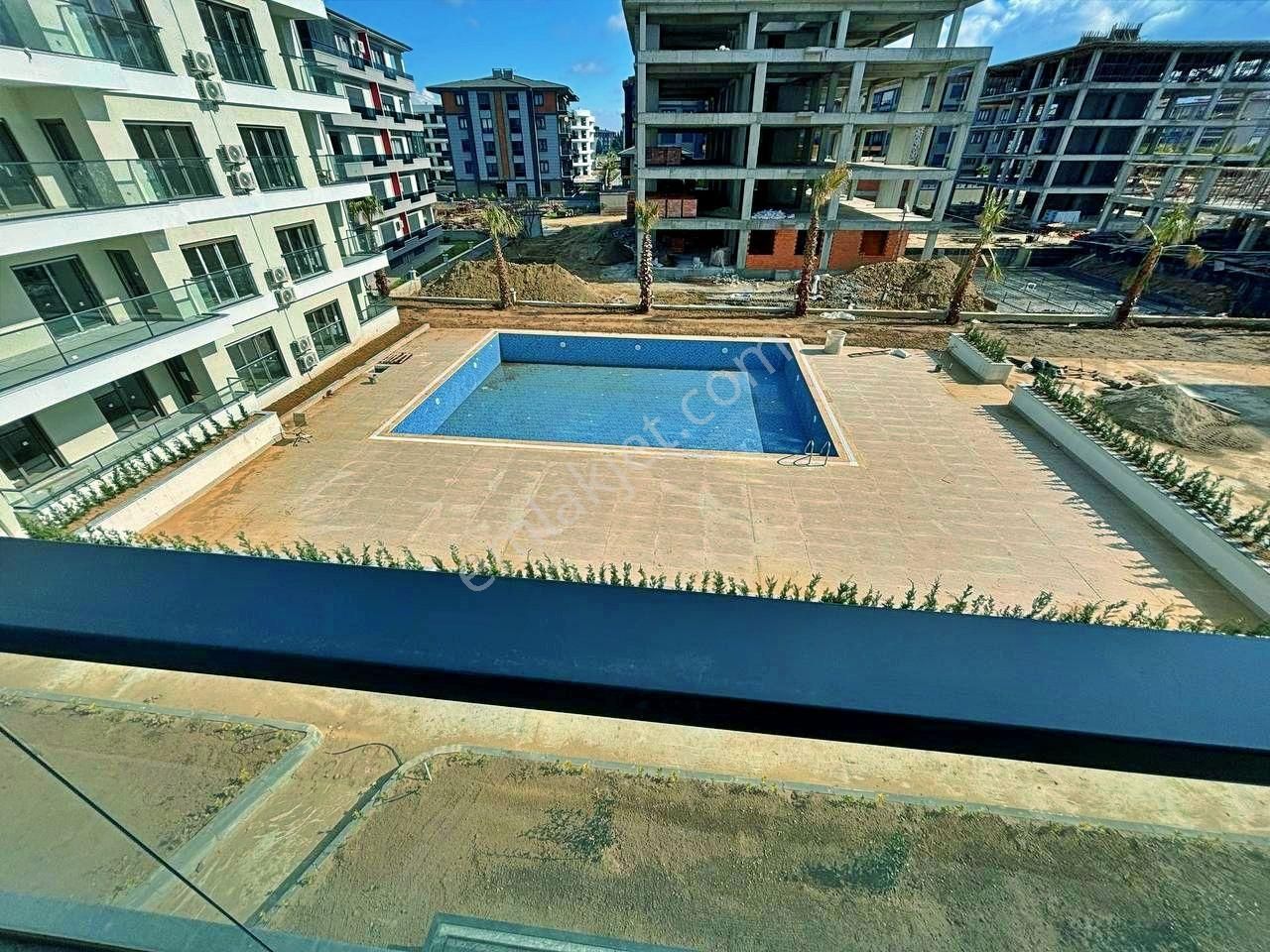 Uytundan Ören Yolunda Havuzlu Sitede 3+1 Lüks Daire - Görsel 32