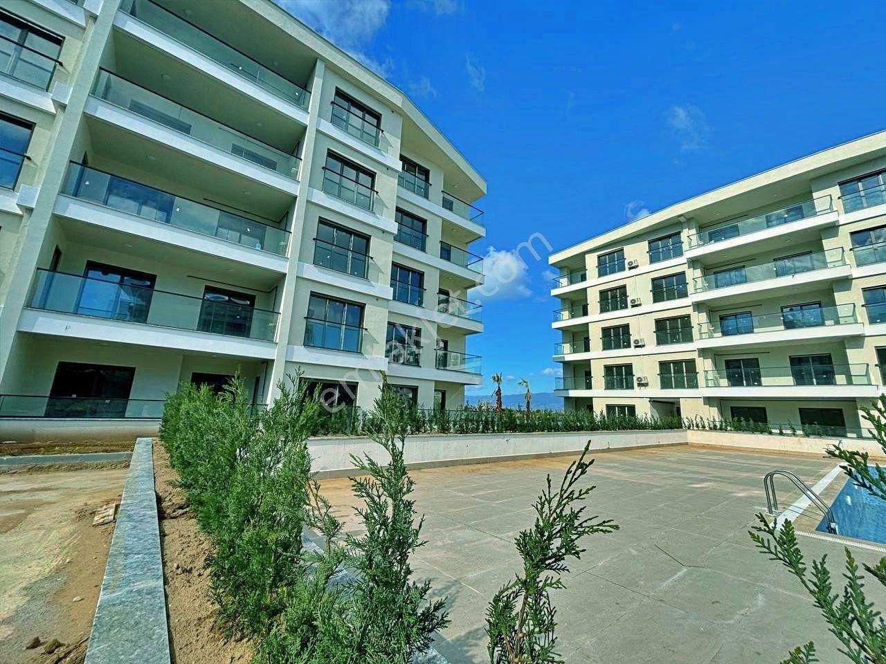 Uytundan Ören Yolunda Havuzlu Sitede 3+1 Lüks Daire - Görsel 12