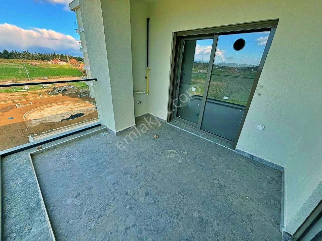 Uytundan Ören Yolunda Havuzlu Sitede 3+1 Lüks Daire - Görsel 10