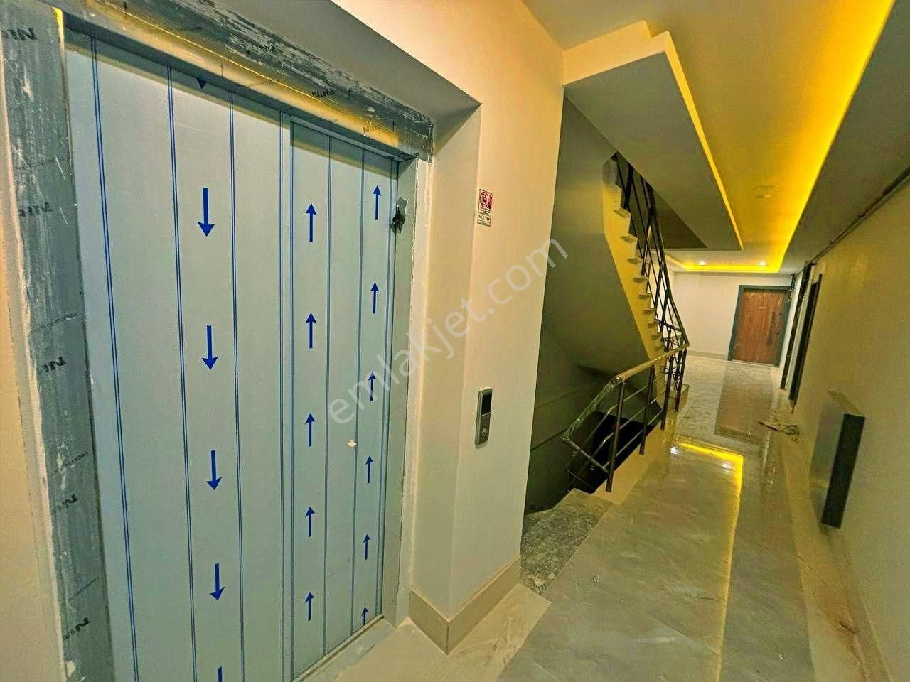 Uytundan Ören Yolunda Havuzlu Sitede 3+1 Lüks Daire - Görsel 9