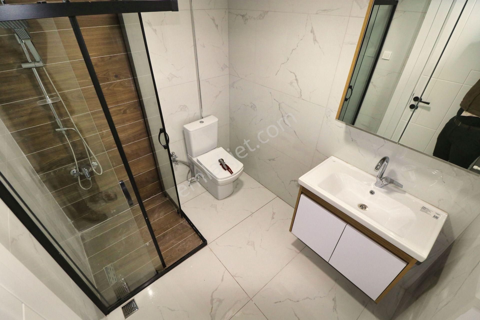 🛑🛑aktif'ten Akçay'da Fırsat !!! Modern Ve Şık Tasarımlı Çift Banyolu Ön Cephe Satılık 2+1 Daire - Görsel 13