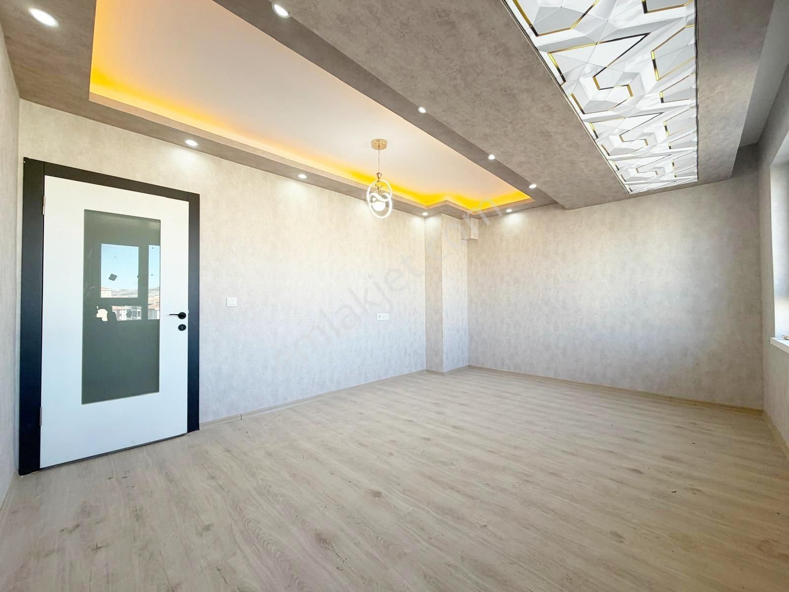 Yuvam'dan Yetkili Ultra Lüx Acill Satılık 4+1 Fırsat Dairesi - Görsel 19