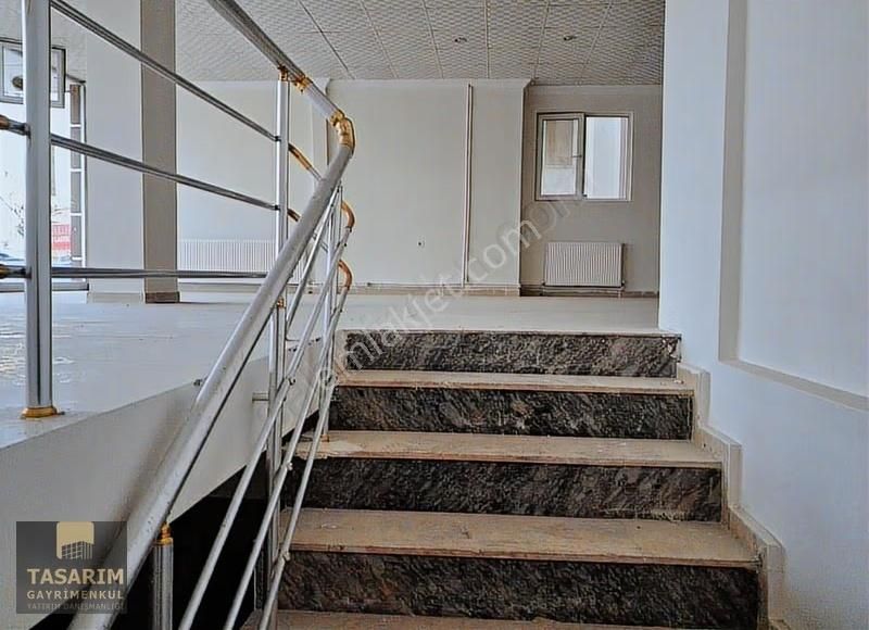 Alsancak Mahallesi Cadde Üzeri Kurumsal'a Kiralık Dükkan - Görsel 2
