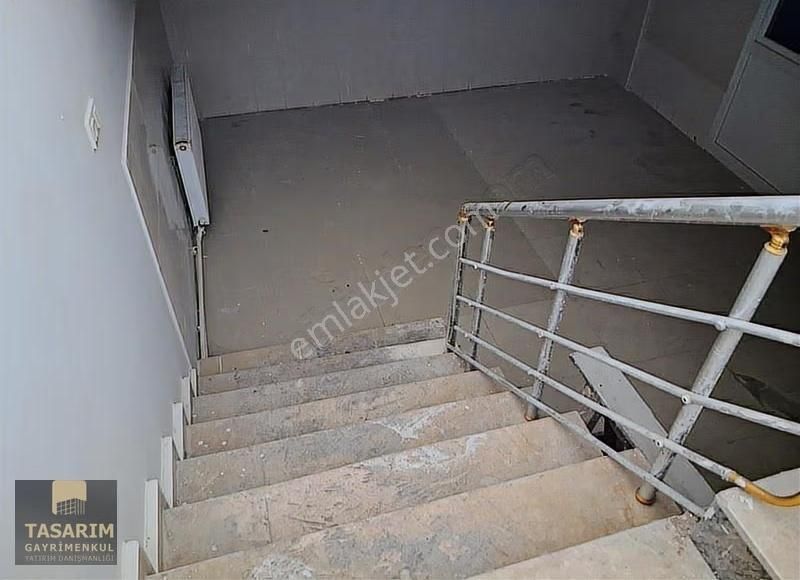 Alsancak Mahallesi Cadde Üzeri Kurumsal'a Kiralık Dükkan - Görsel 21