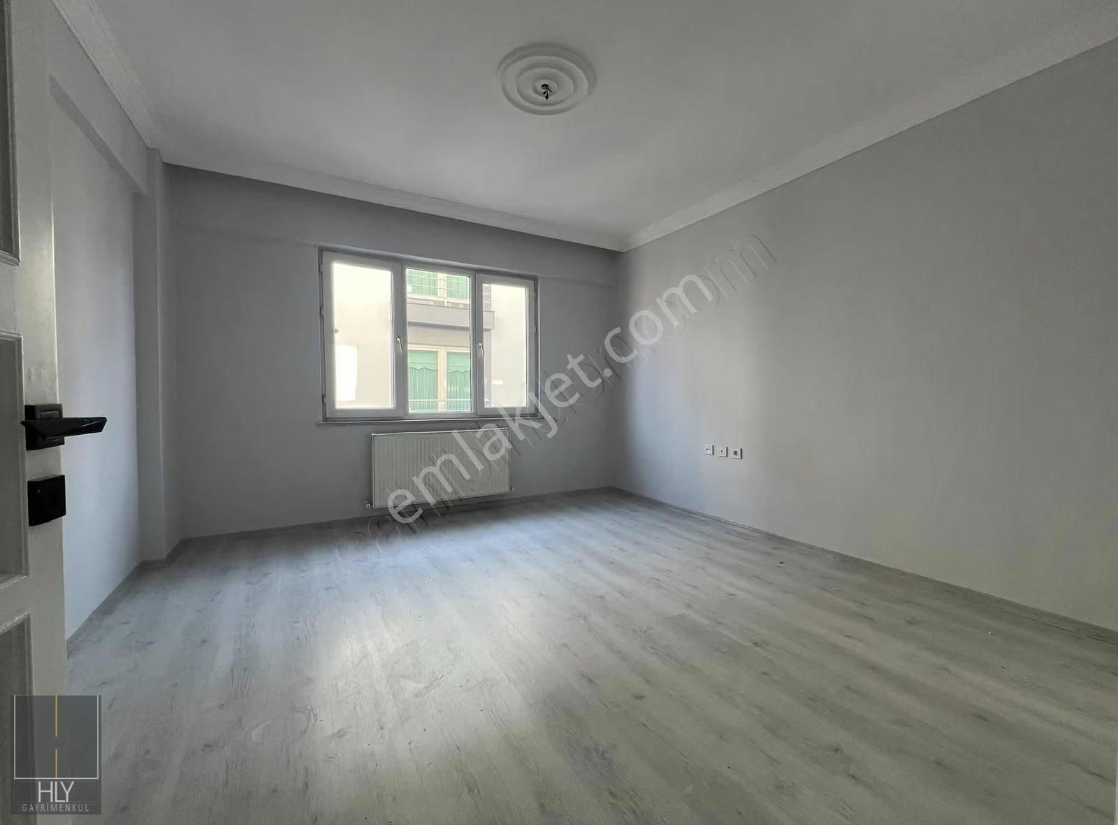 Hly'den Beyoğlu Caddesi Üzerinde 3+1 Ara Kat Kiralık Daire - Görsel 9