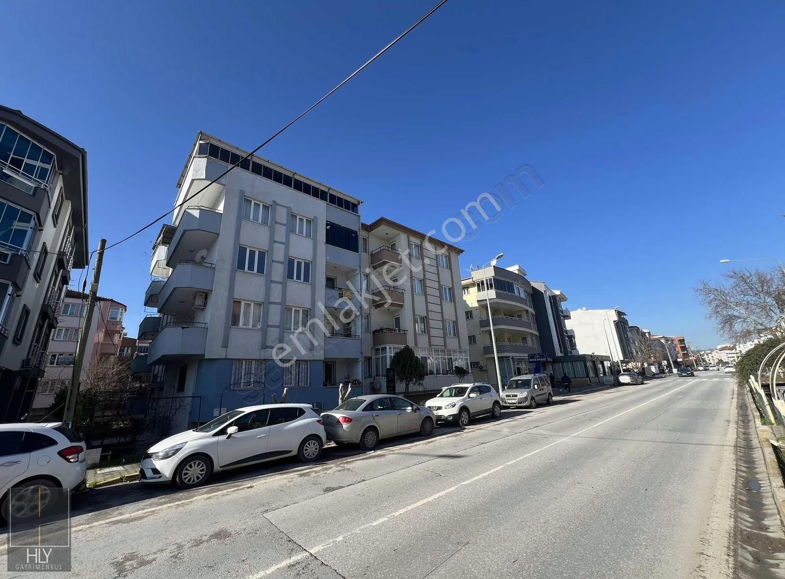 Hly'den Beyoğlu Caddesi Üzerinde 3+1 Ara Kat Kiralık Daire - Görsel 13