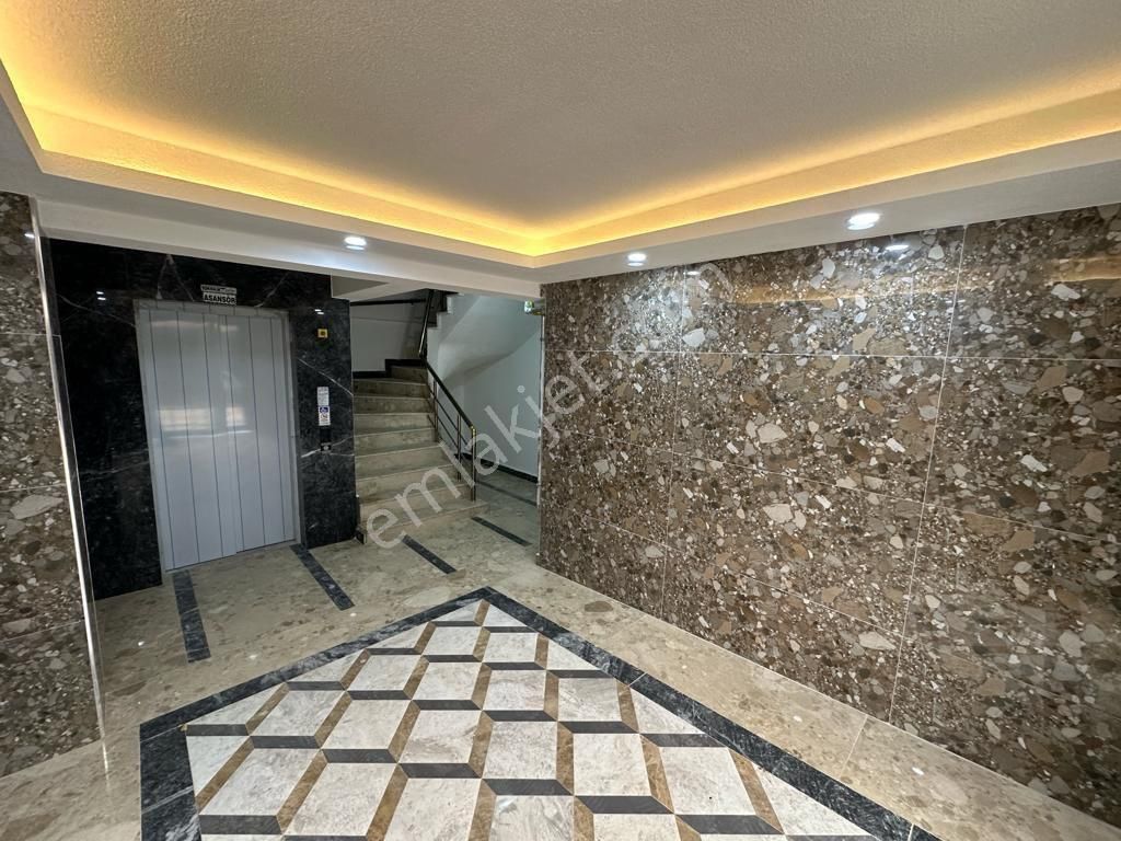 🏢✨ Özel Garajlı Fırsat • Satılık 1+1 Apart • 1. Kat • 50 M2 • Asansörlü • Kalorifer 🏢✨ (d270) - Görsel 11