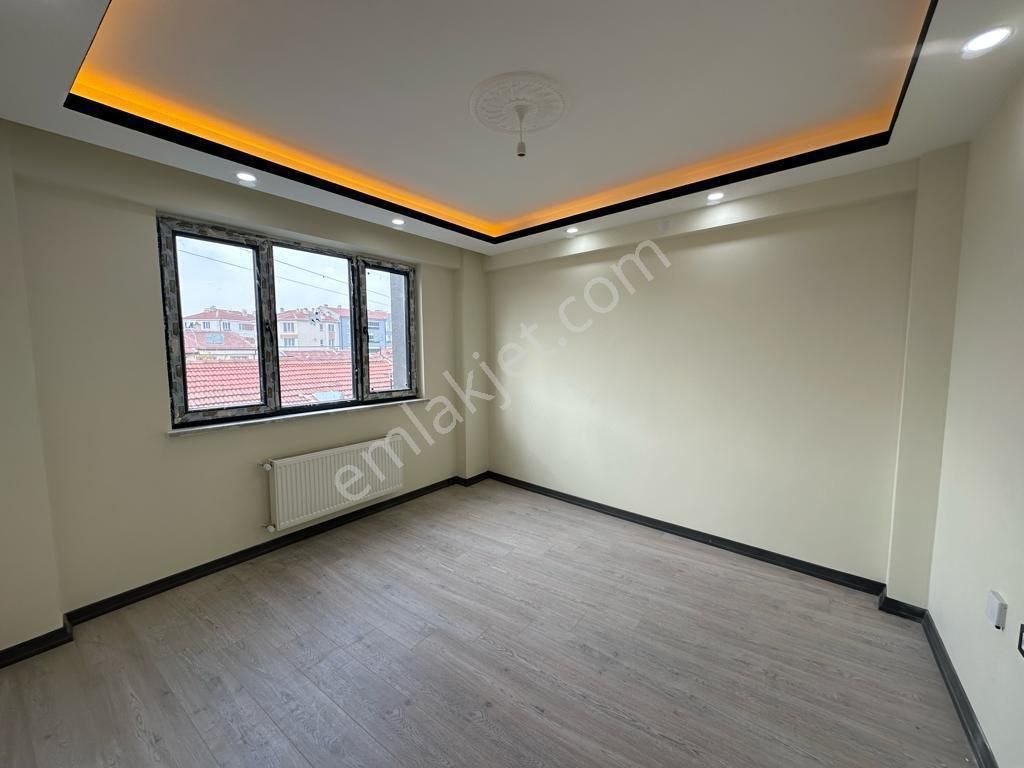 🏢✨ Özel Garajlı Fırsat • Satılık 1+1 Apart • 1. Kat • 50 M2 • Asansörlü • Kalorifer 🏢✨ (d270) - Görsel 4