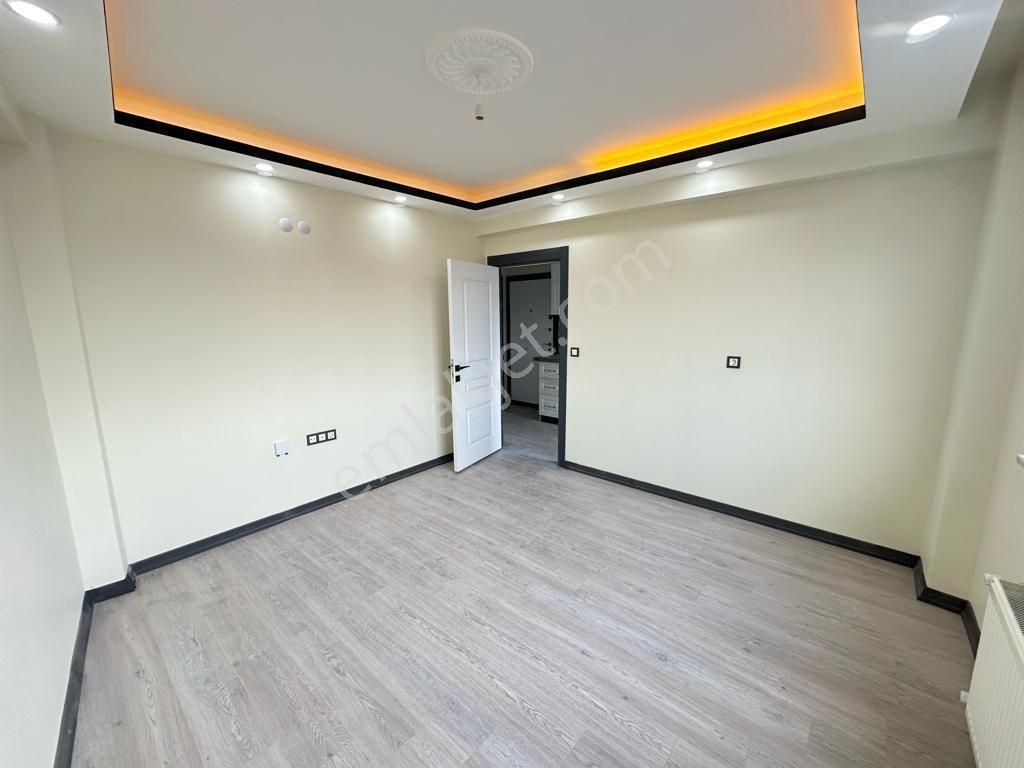 🏢✨ Özel Garajlı Fırsat • Satılık 1+1 Apart • 1. Kat • 50 M2 • Asansörlü • Kalorifer 🏢✨ (d270) - Görsel 5