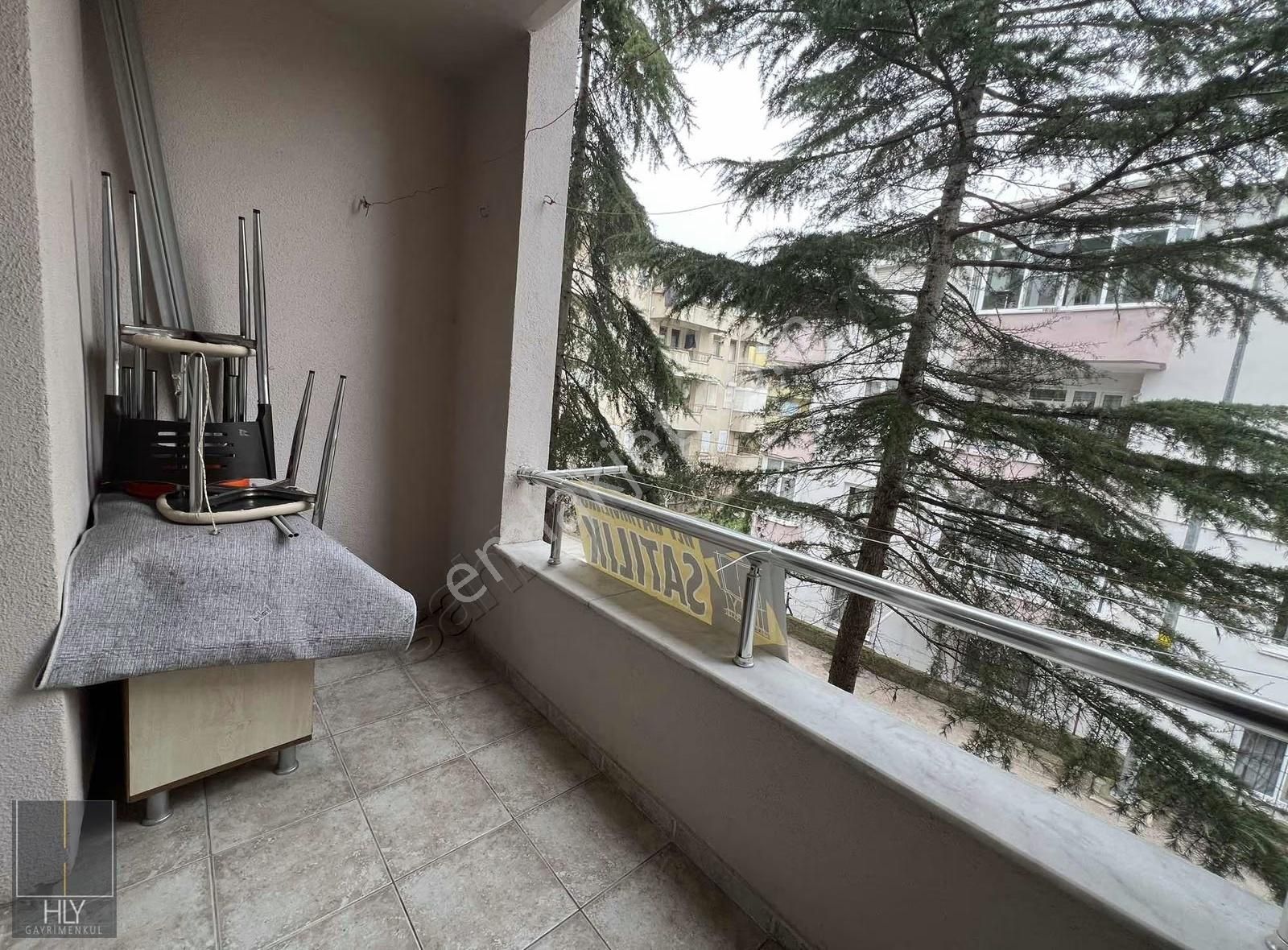 Hly Gayrimenkulden B.evler Mahallesinde Arakat 3+1 Satılık Daire - Görsel 33