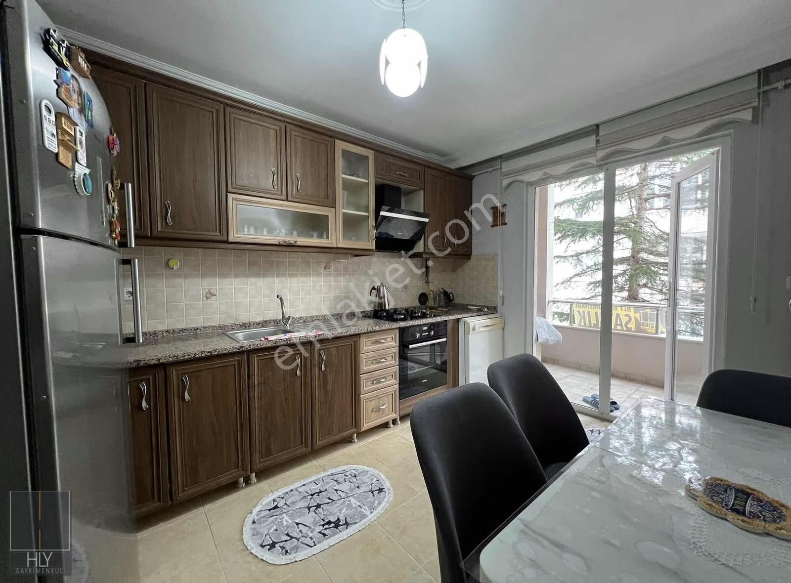 Hly Gayrimenkulden B.evler Mahallesinde Arakat 3+1 Satılık Daire - Görsel 17