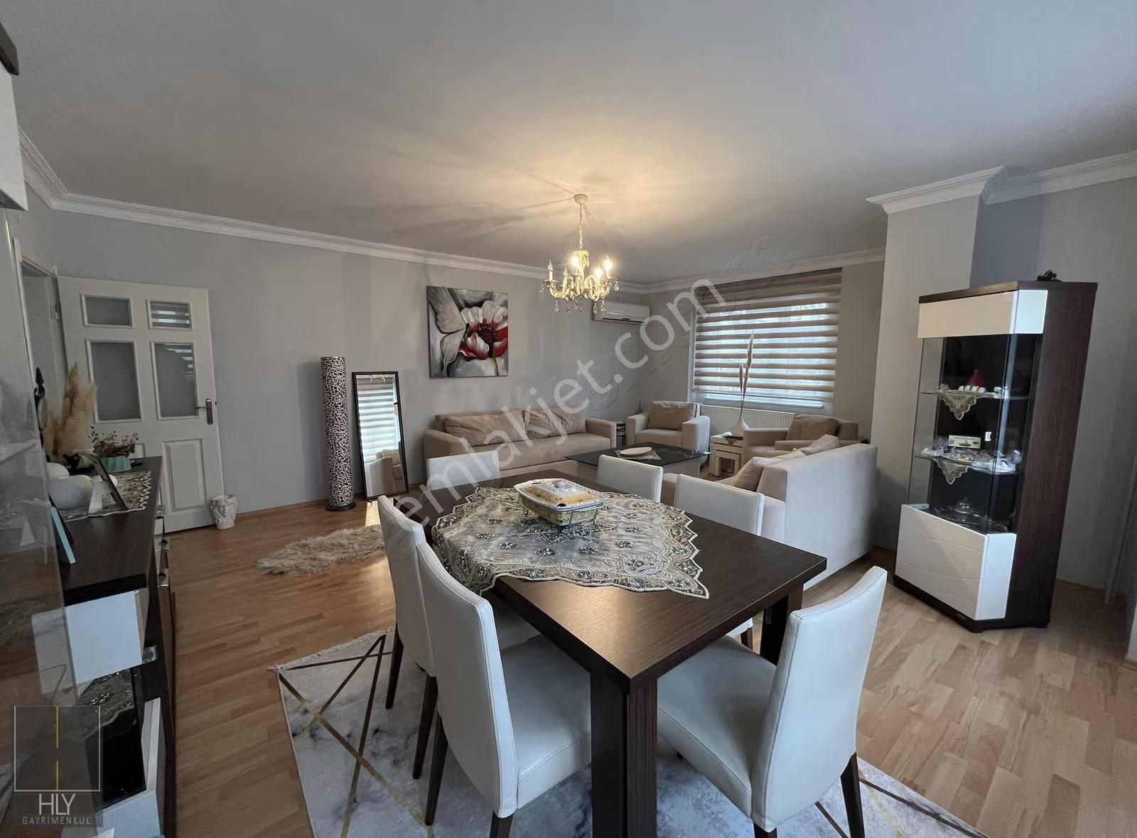 Hly Gayrimenkulden B.evler Mahallesinde Arakat 3+1 Satılık Daire - Görsel 2