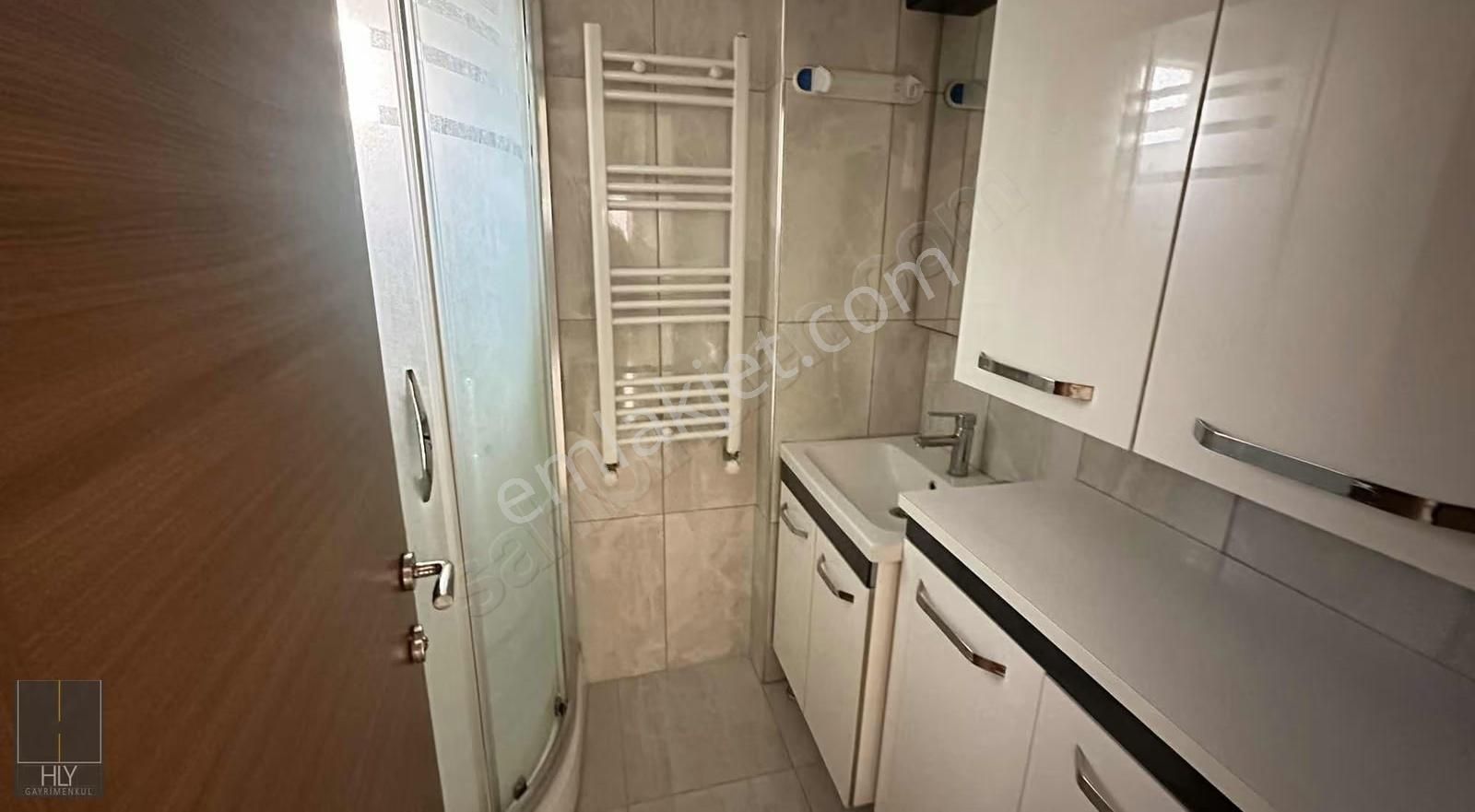 Hly Gayrimenkulden Plevne Mahallesin De Kiralık 2+1 Daire - Görsel 8