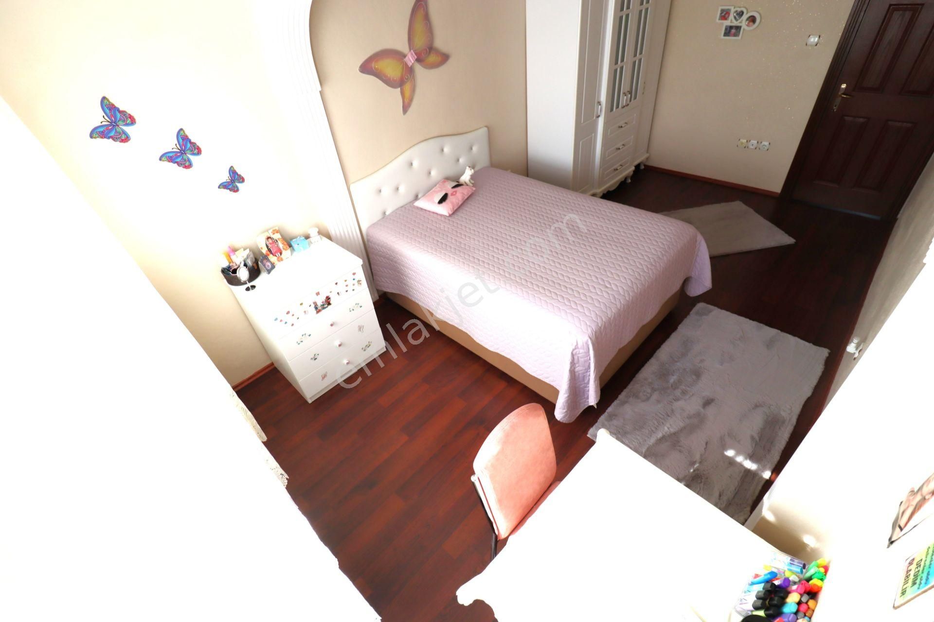 👉aygül'den Edremit Hamidiye'de Ön Cephe Ayrı Mutfak Doğalgazlı Otoparklı 4+1 Satılık Müstakil Villa - Görsel 18