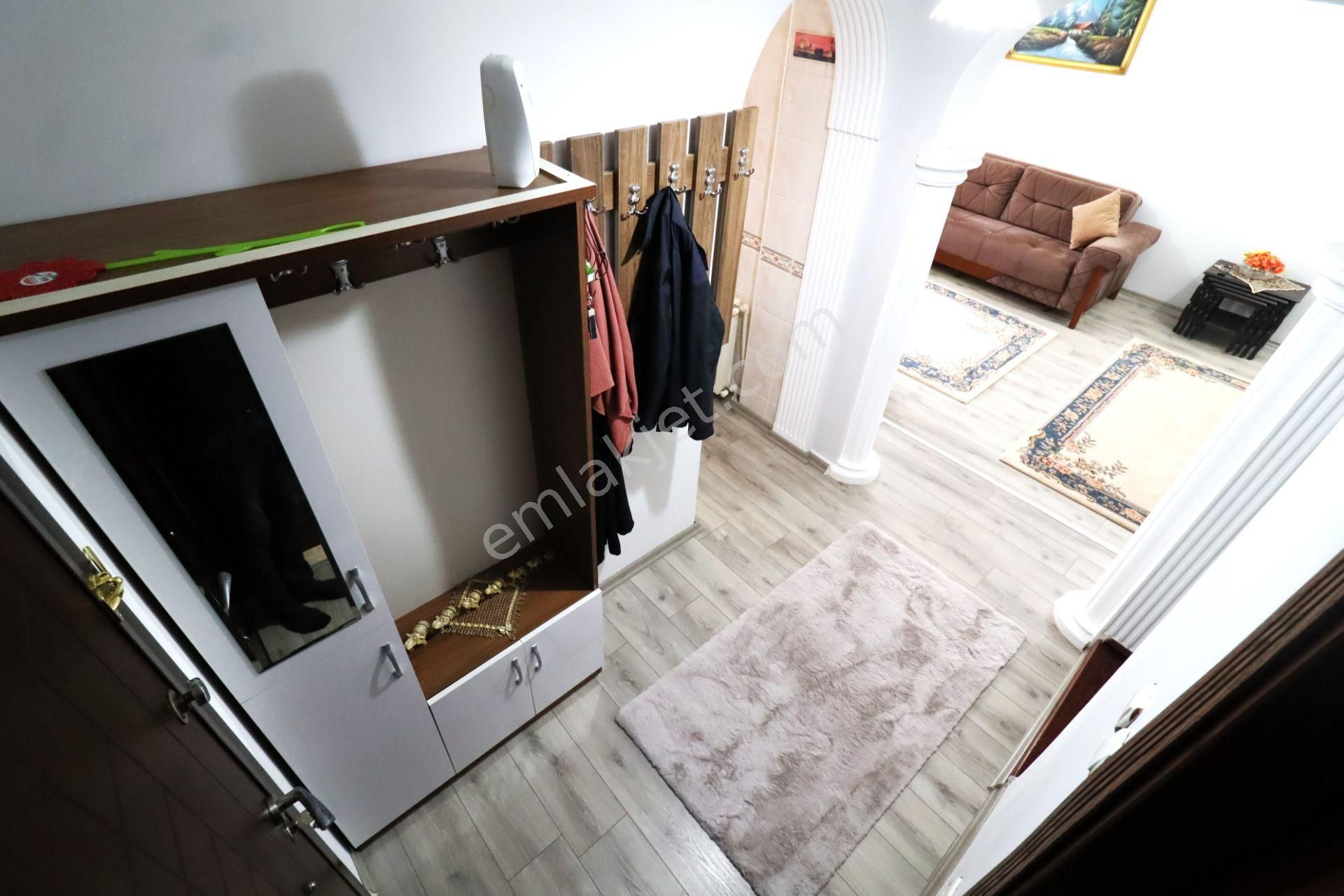 👉aygül'den Edremit Hamidiye'de Ön Cephe Ayrı Mutfak Doğalgazlı Otoparklı 4+1 Satılık Müstakil Villa - Görsel 4